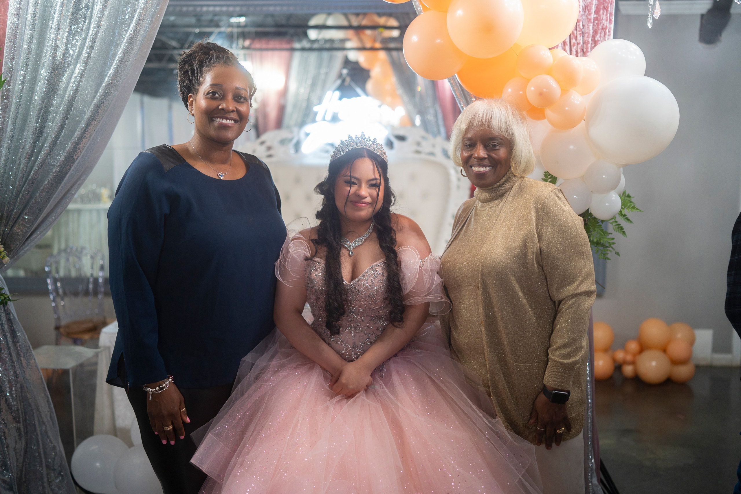 HONEY MIA HERNÁNDES QUINCEANERA. Ke’Ondris