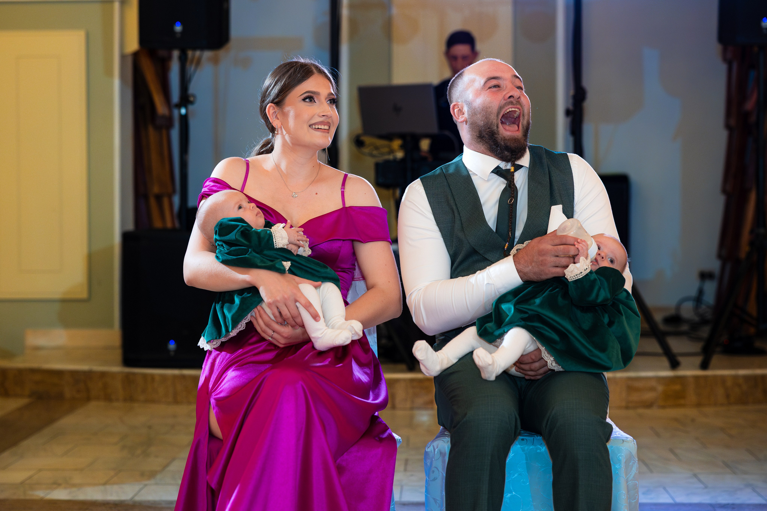 Botez Natalia si Carolina. Ionut Brehuescu — Fotograf