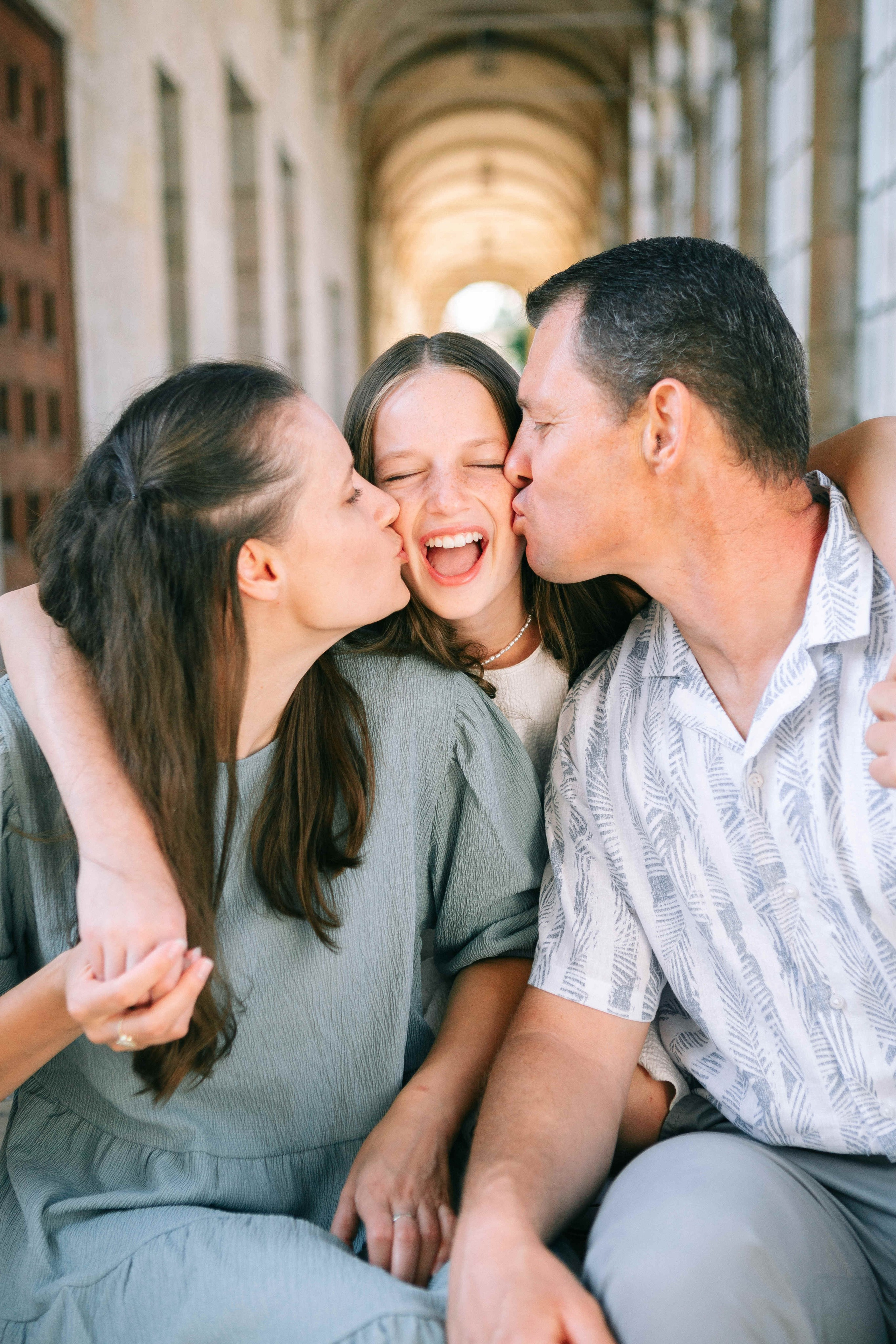 PHOTO SESSION WITH PARENTS. Https://shi-photo.com/