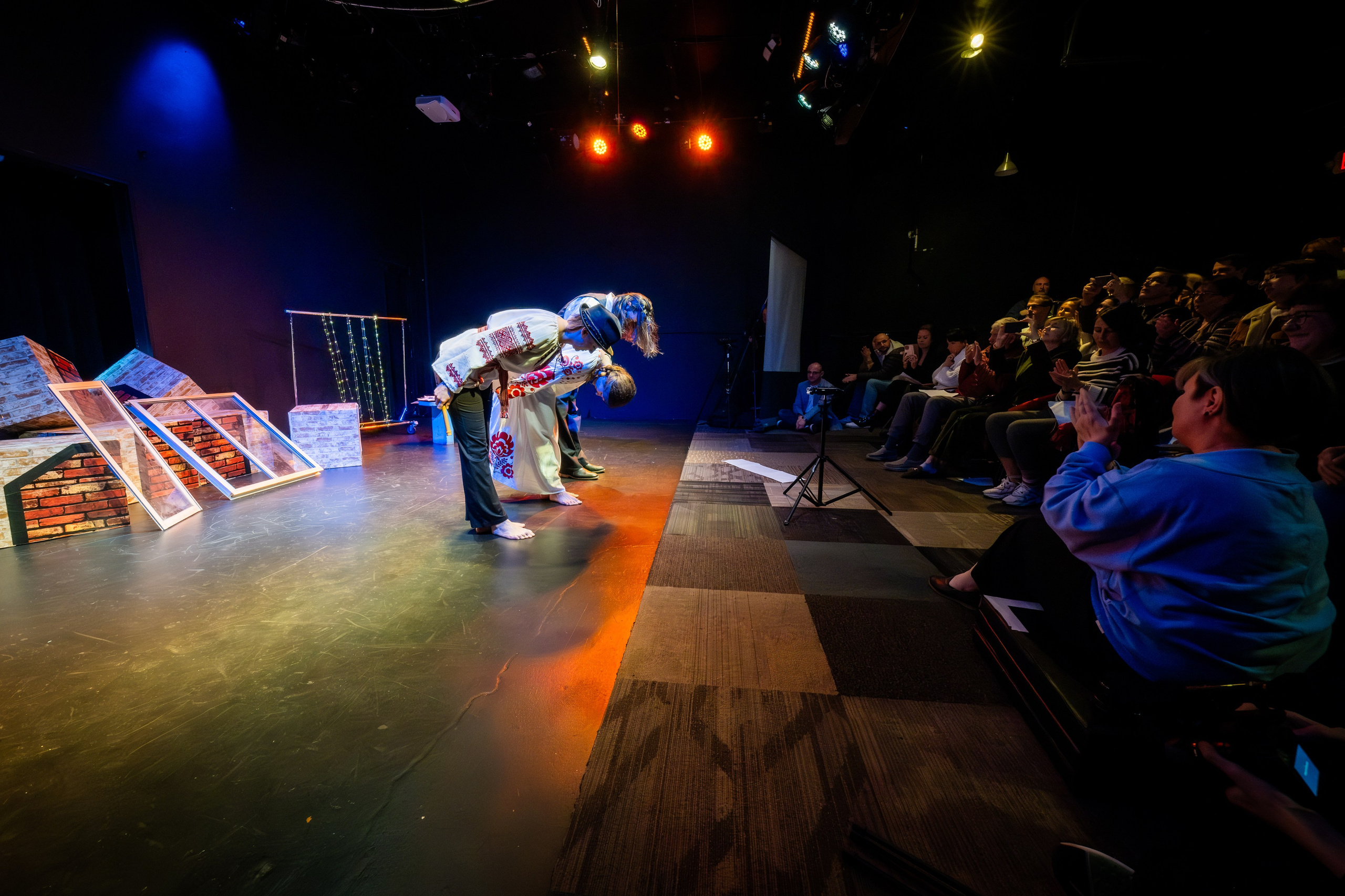 FISH DON'T CRY. Reportage concert portrait photography in the San Francisco Bay Area