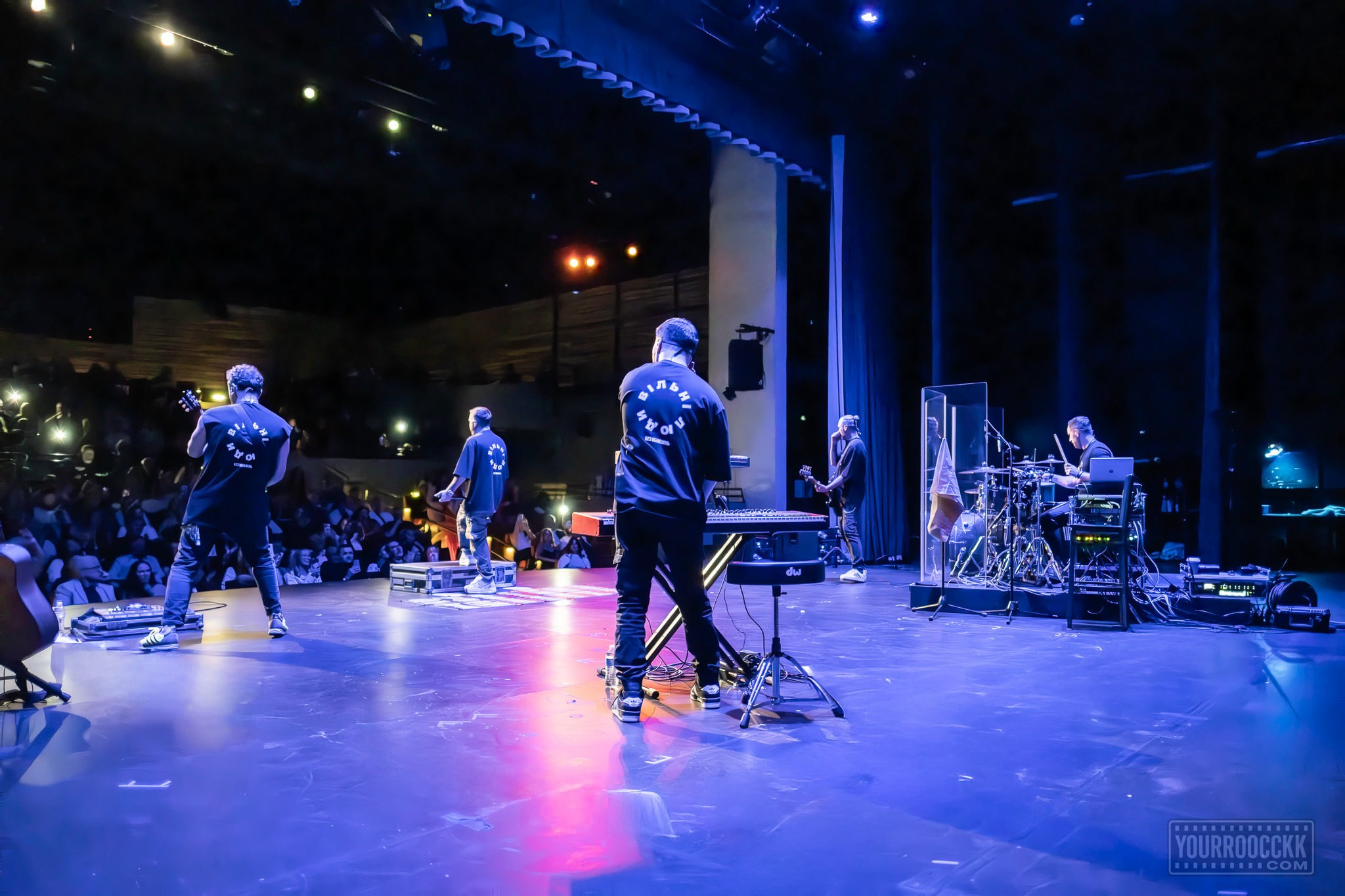 BEZ OBMEZHEN | SACRAMENTO. Reportage concert portrait photography in the San Francisco Bay Area