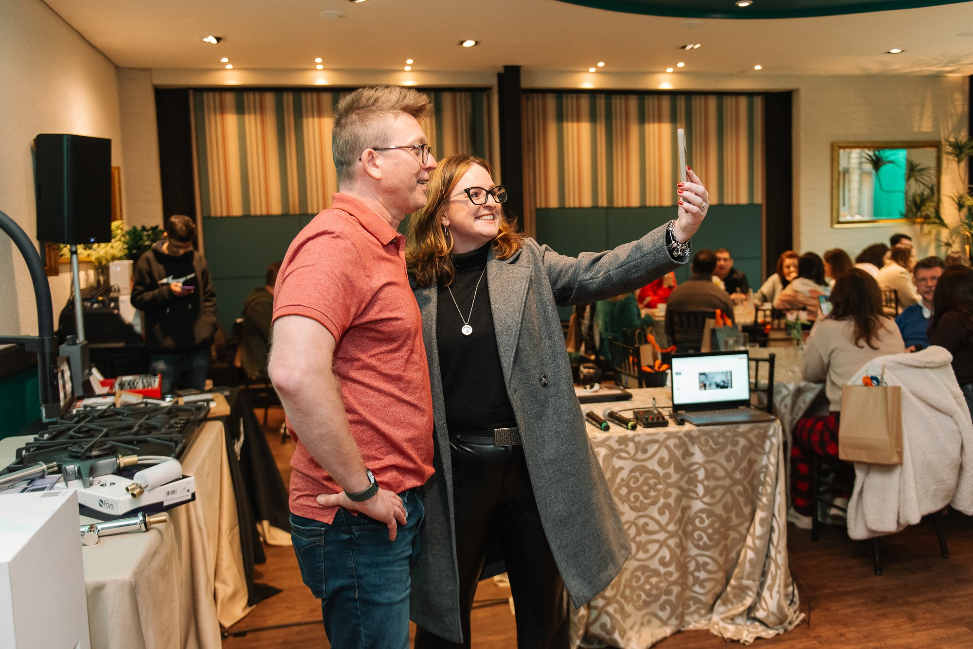 Café + Conteúdo | Casa Pinezi. 78 Imagens