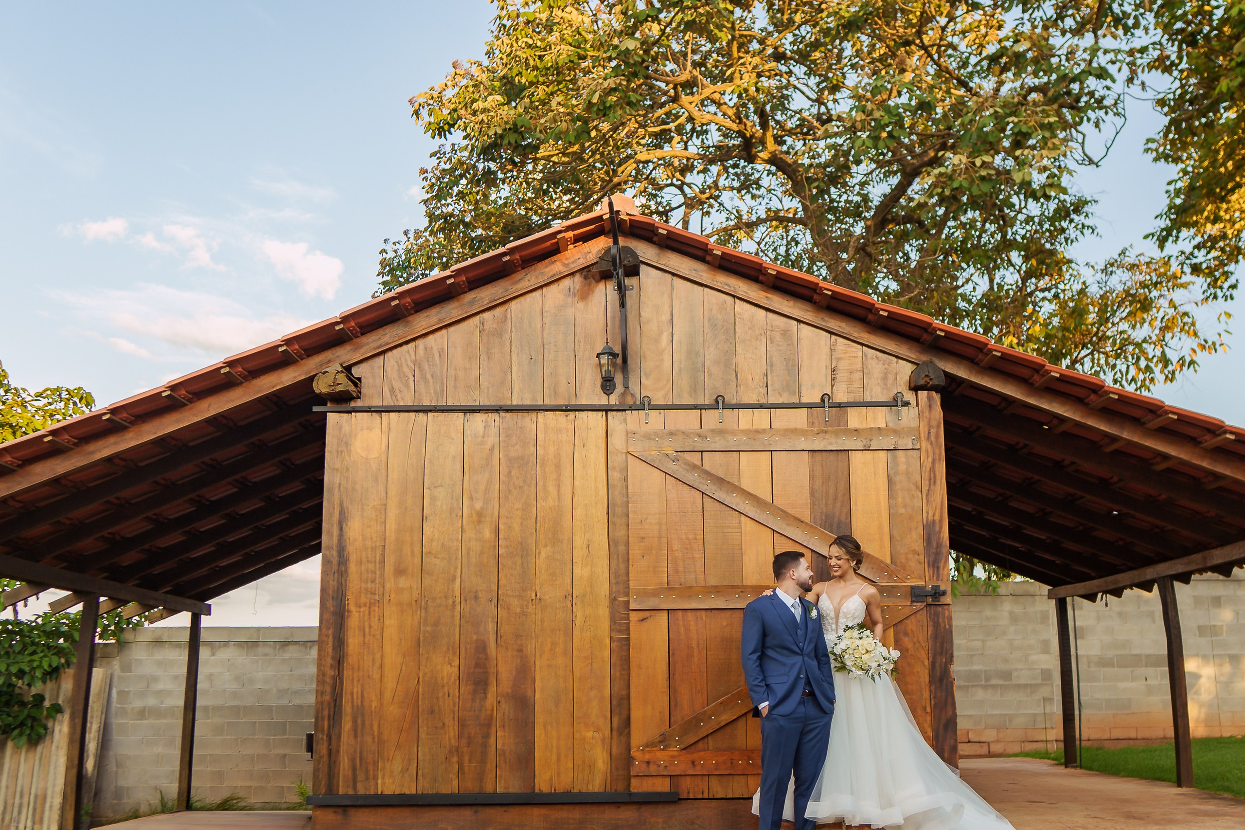 História de Aline & Gabriel. O Casal Dos Noivos