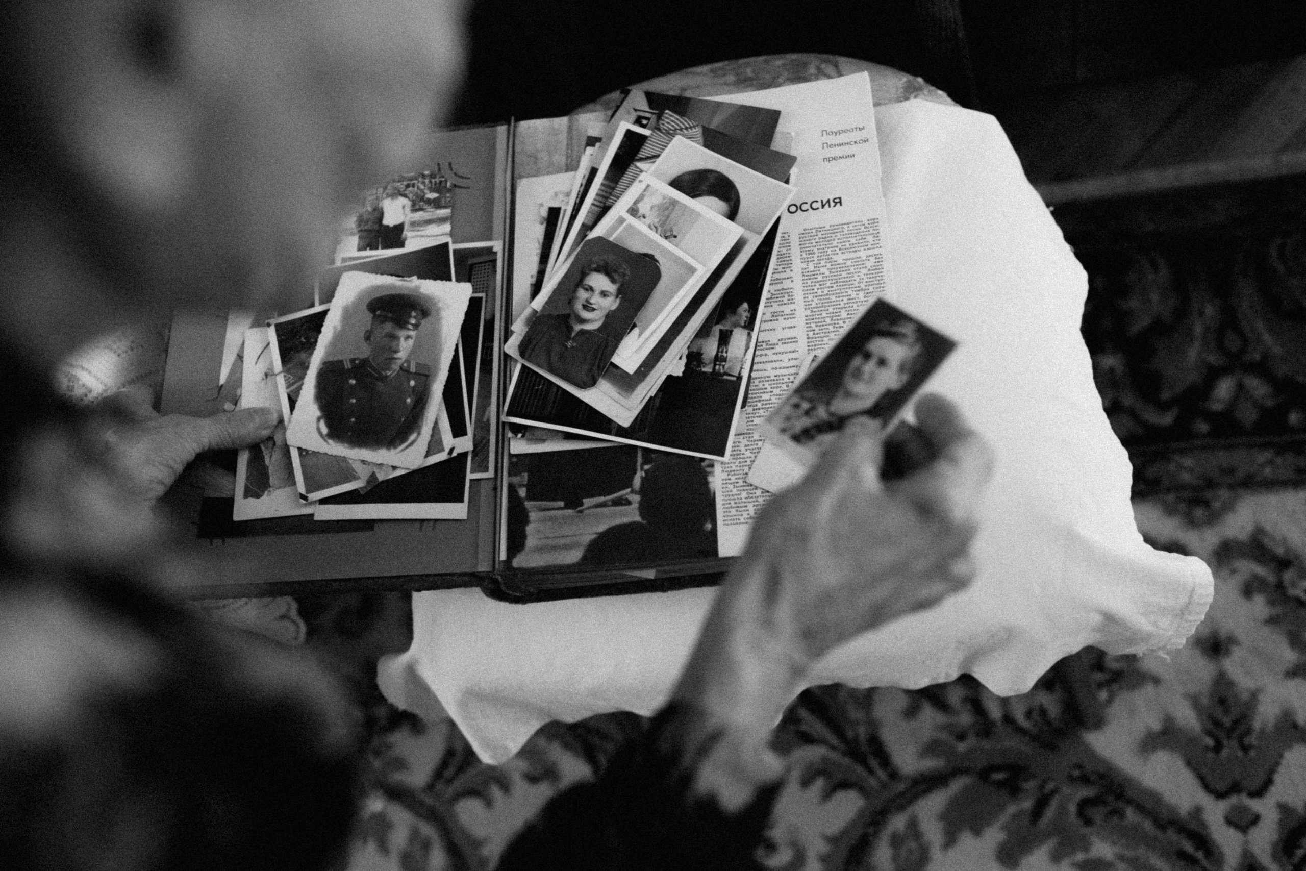 Мятая бумага лиц. Фотограф Андрей Друк