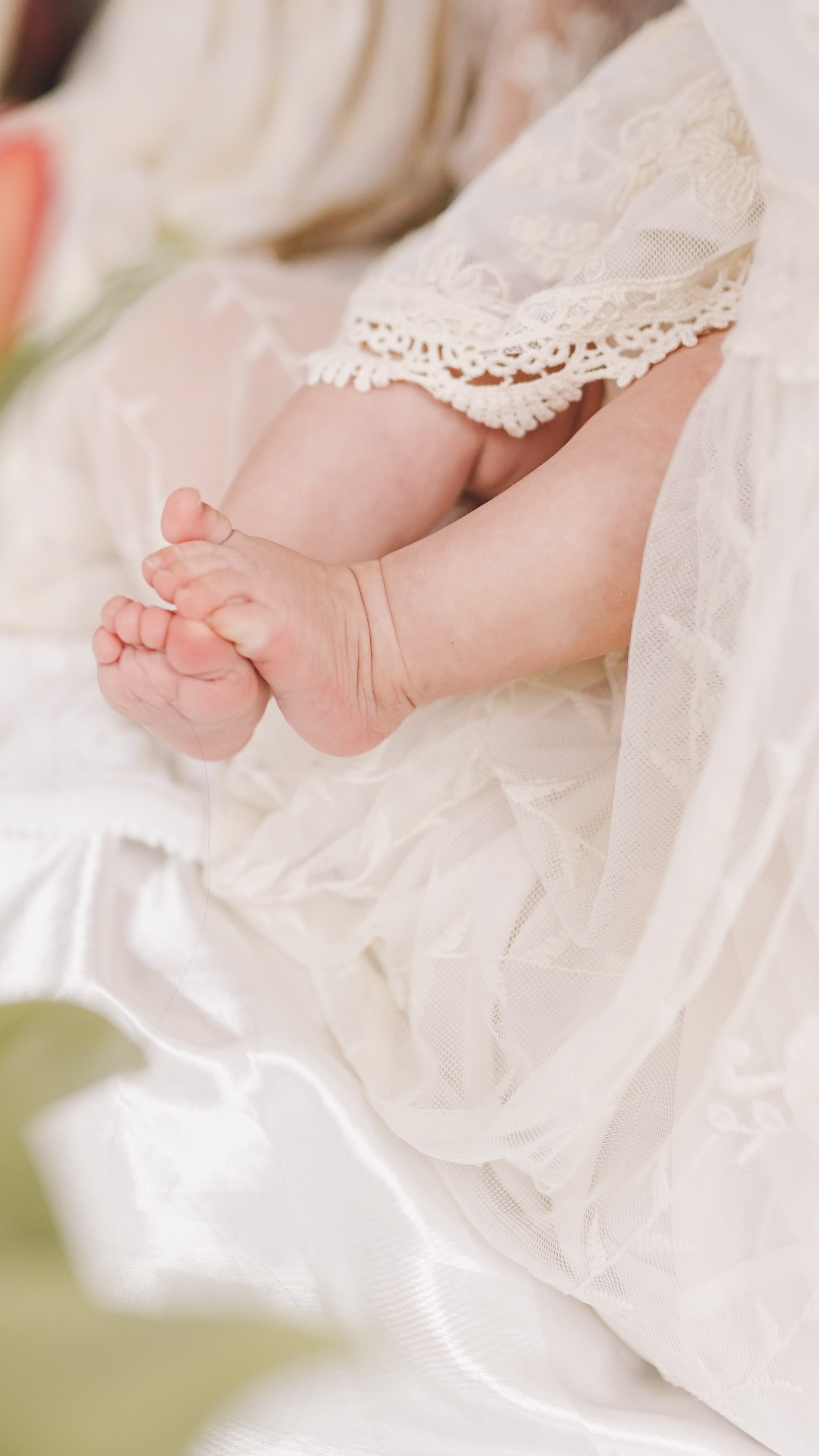 Ședințe Foto Primăvara Colorată Brașov | Mădălina Beda. Madalina Beda- Artist vizual, fotograf, doula la nastere, consultant babywearing Brasov si in toata tara