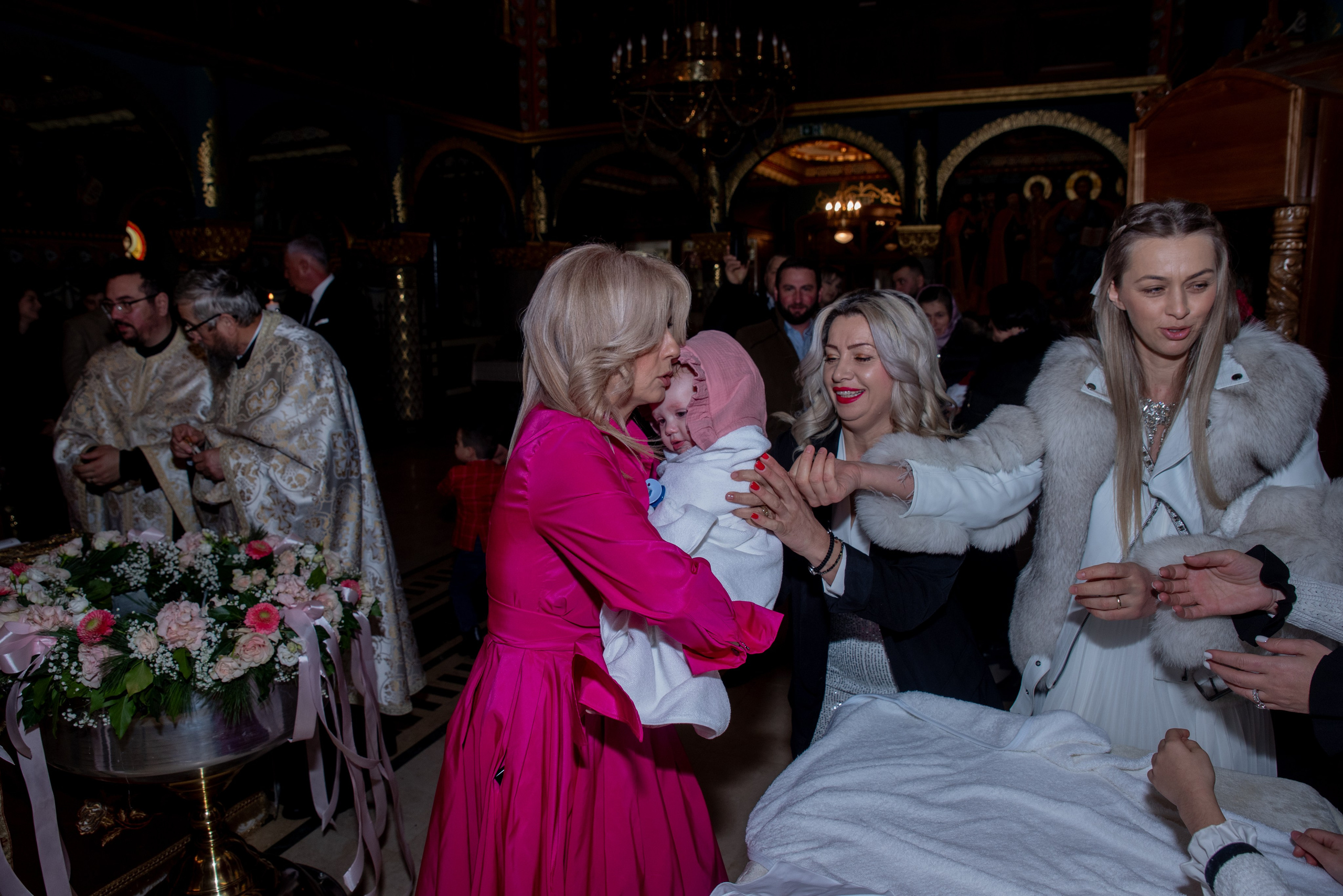 Ana Ionascu. Neagoe Studio — Fotograf Nuntă & Evenimente