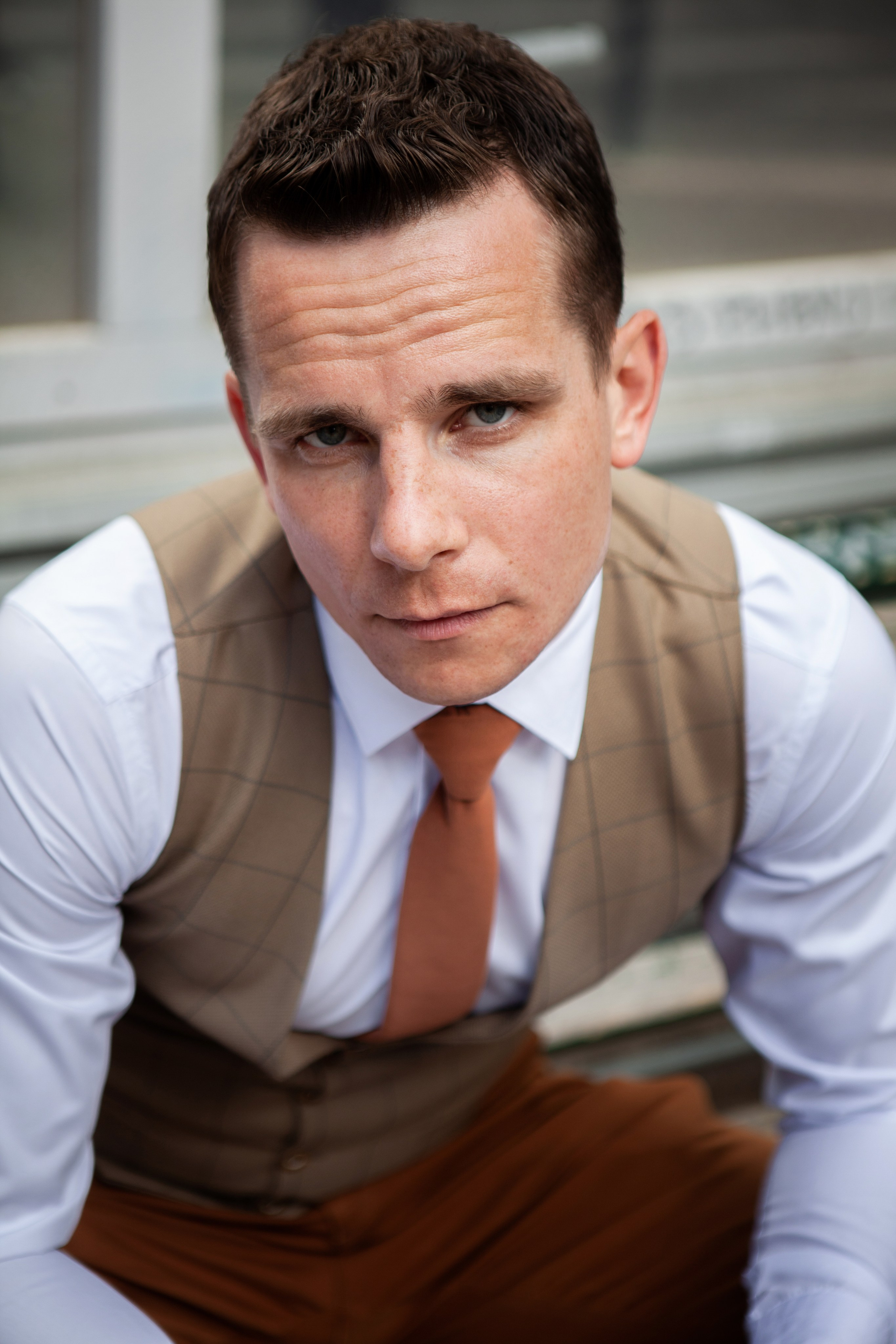 Personal brand photoshoot in Toulouse. Eugénie Smirnova — your photographer in Toulouse and southwest France