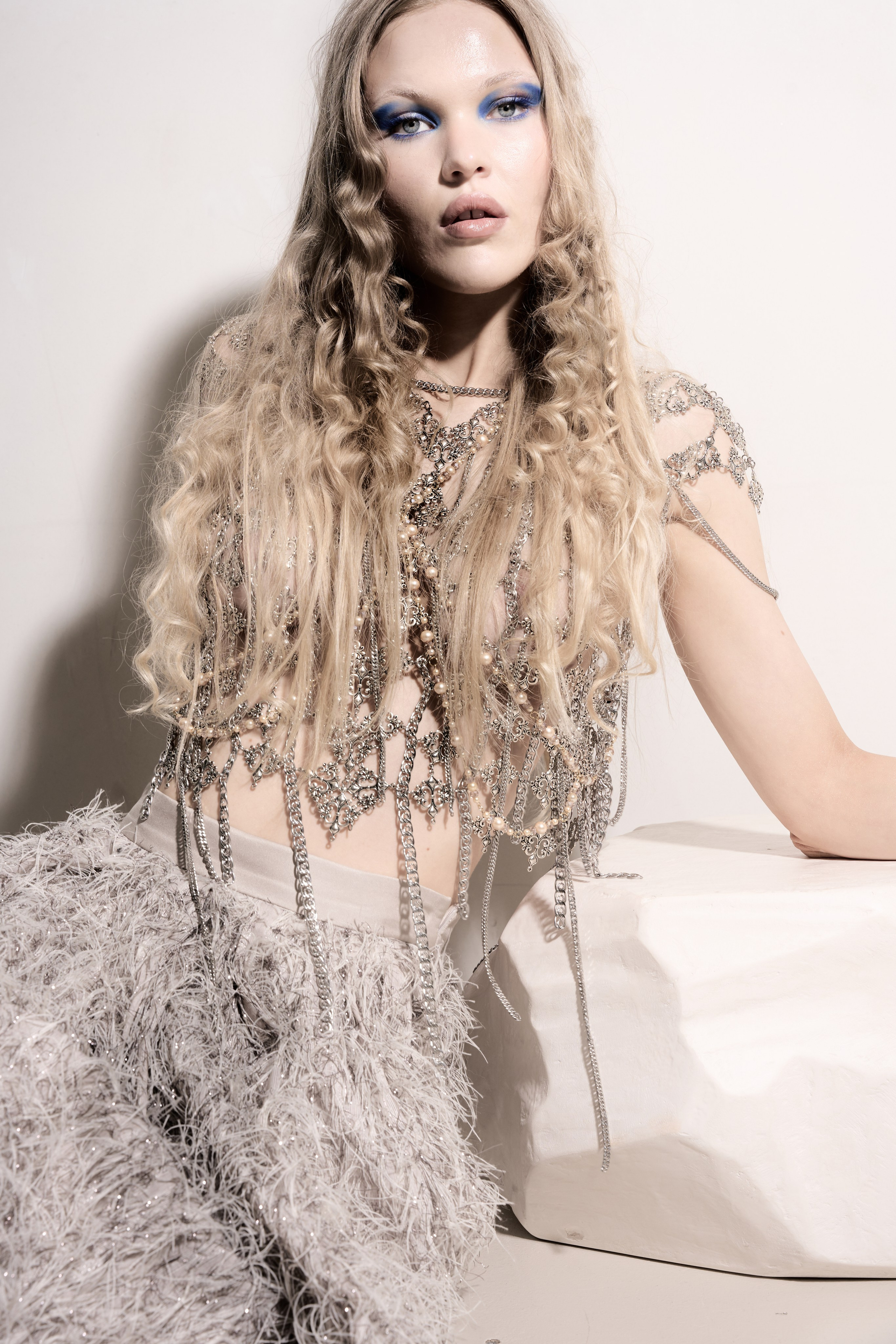 “SIRENECHAINS”. Anna Omni — concept photographer and digital artist in Riga, Latvia