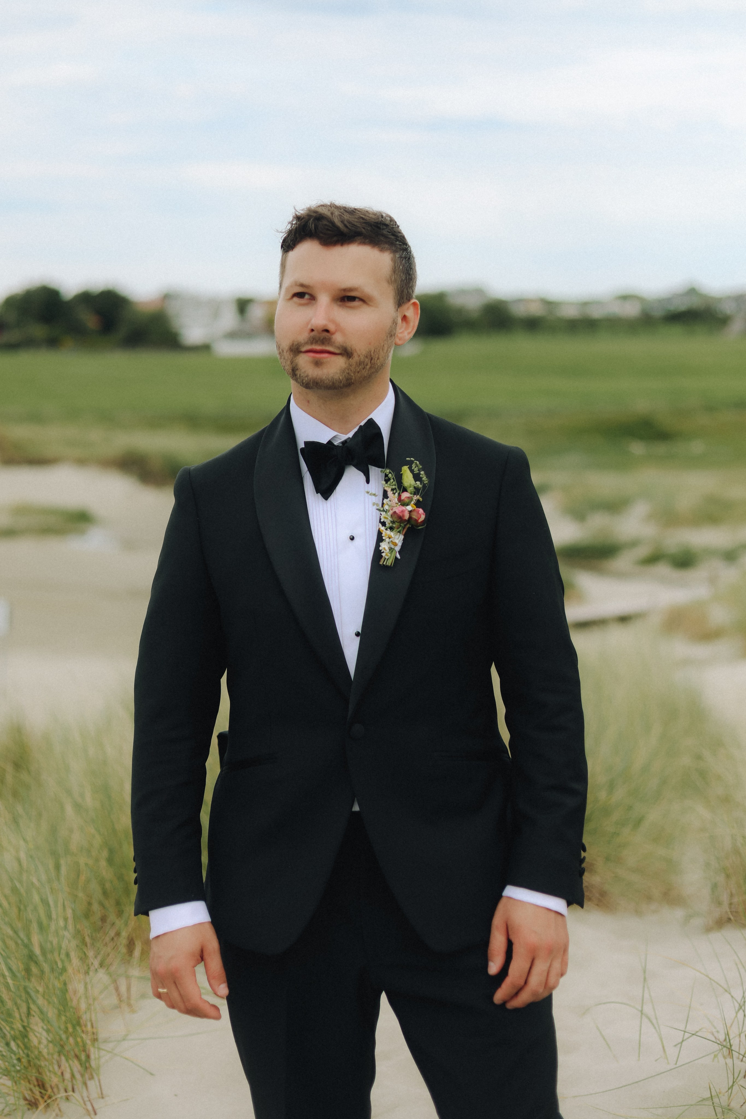 Just lots of love. Warm family & Wedding stories