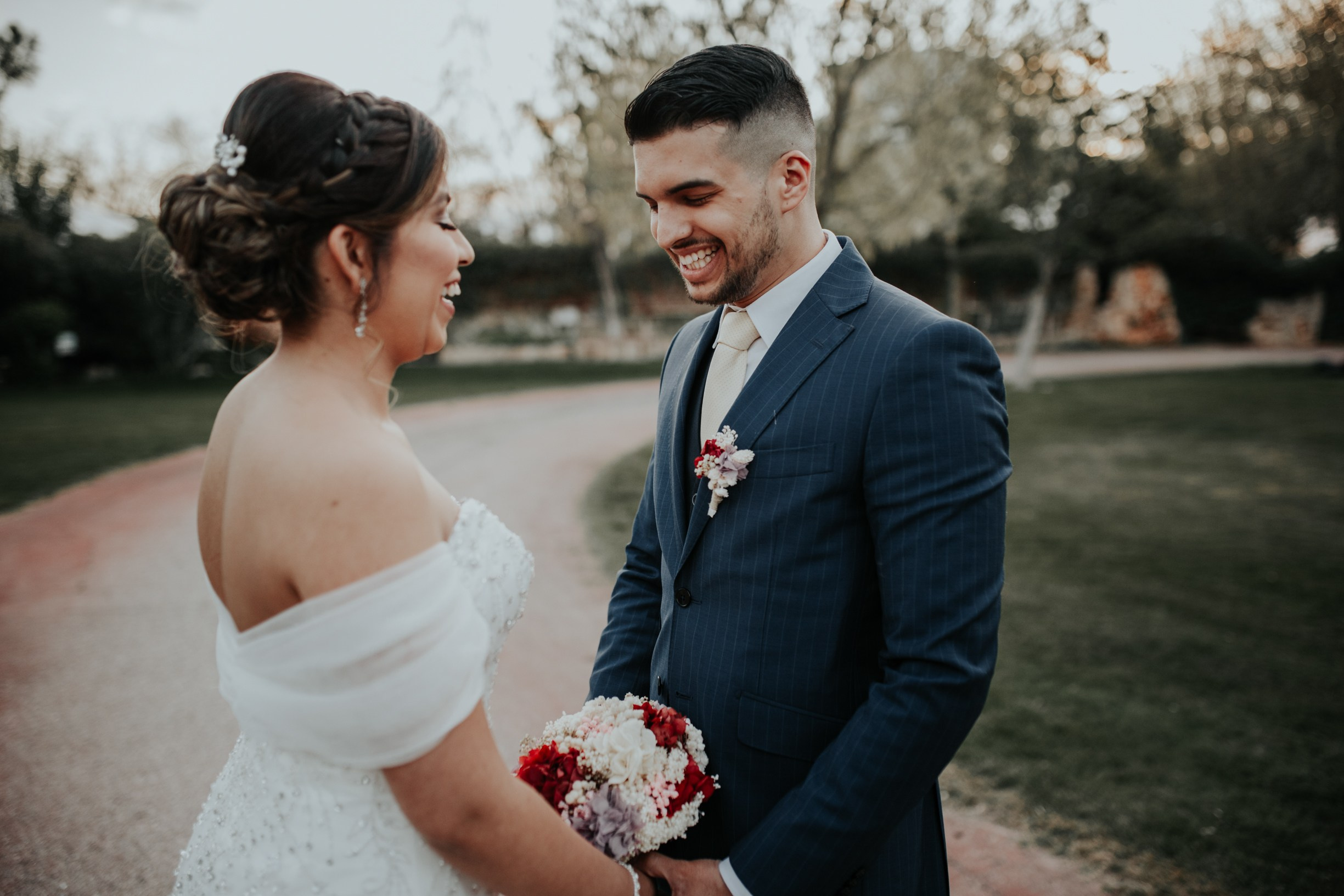 Fotografía de Bodas en Madrid - Rainbox: Capturamos Tu Amor con Pasión. Rainbox Estudio de Fotografía