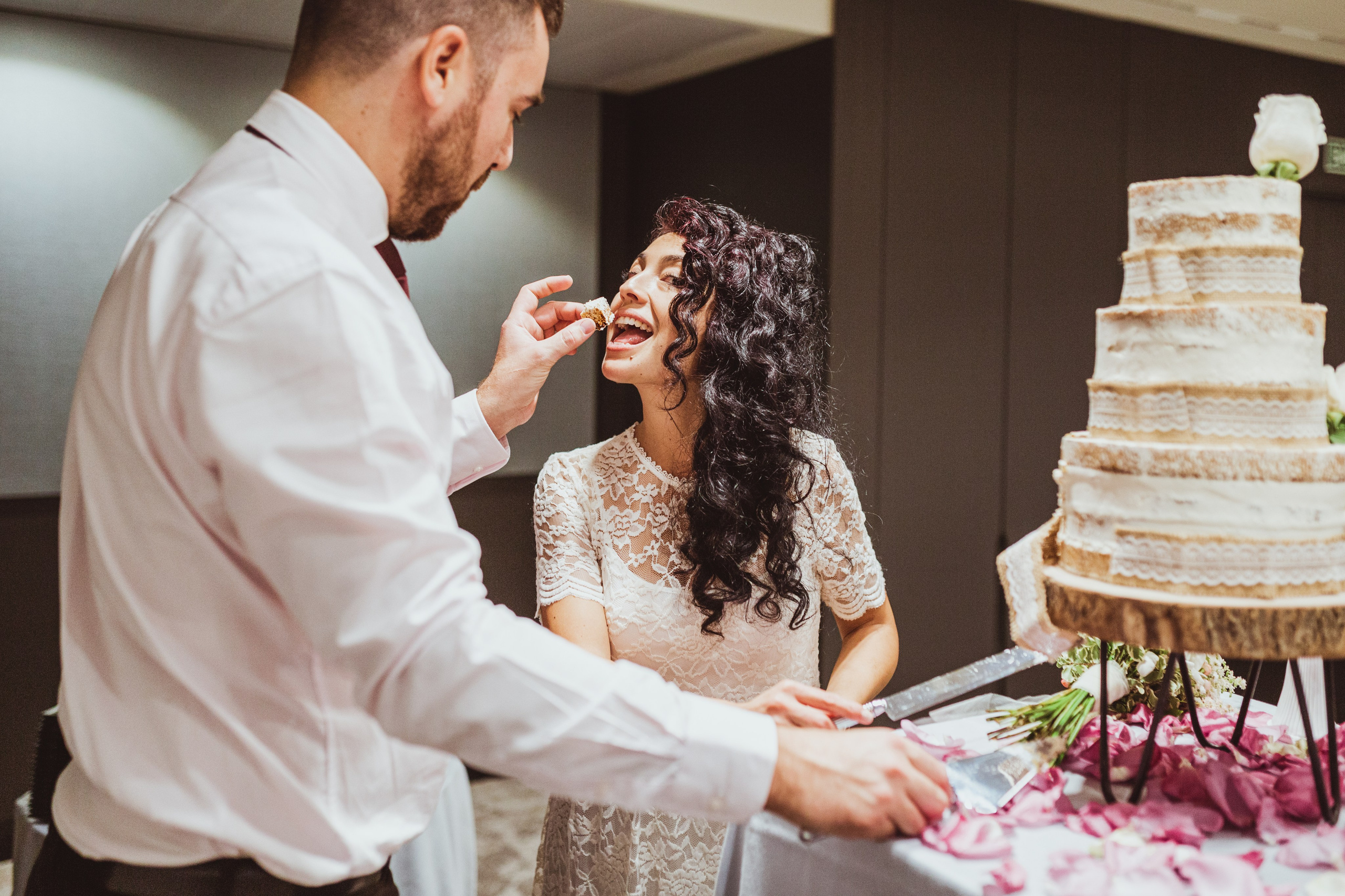 Fotografía de Bodas en Madrid - Rainbox: Capturamos Tu Amor con Pasión. Rainbox Estudio de Fotografía