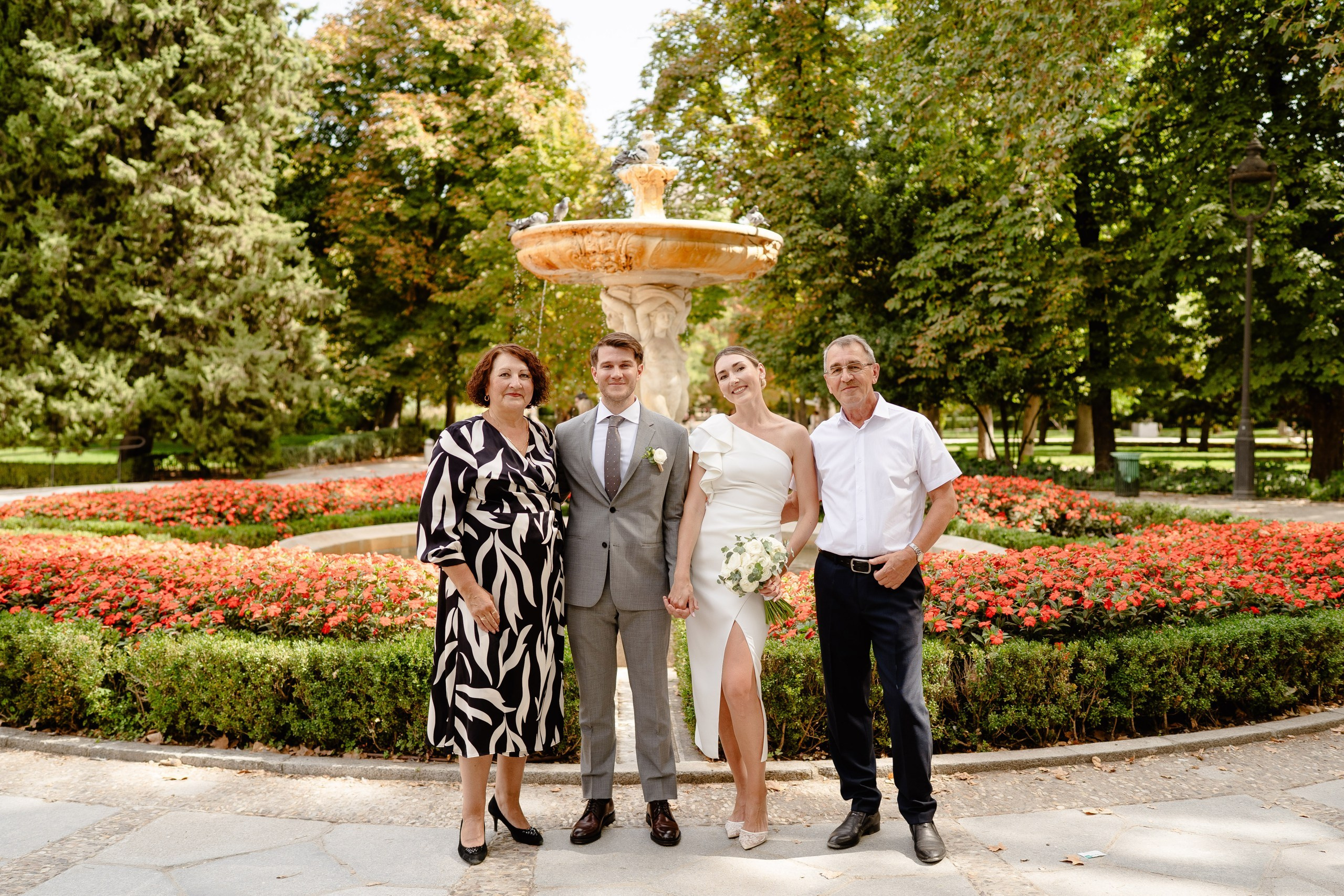 Valeria & Hector. Madrid Photographer for Proposals, Engagements & Families | Anya Petrova