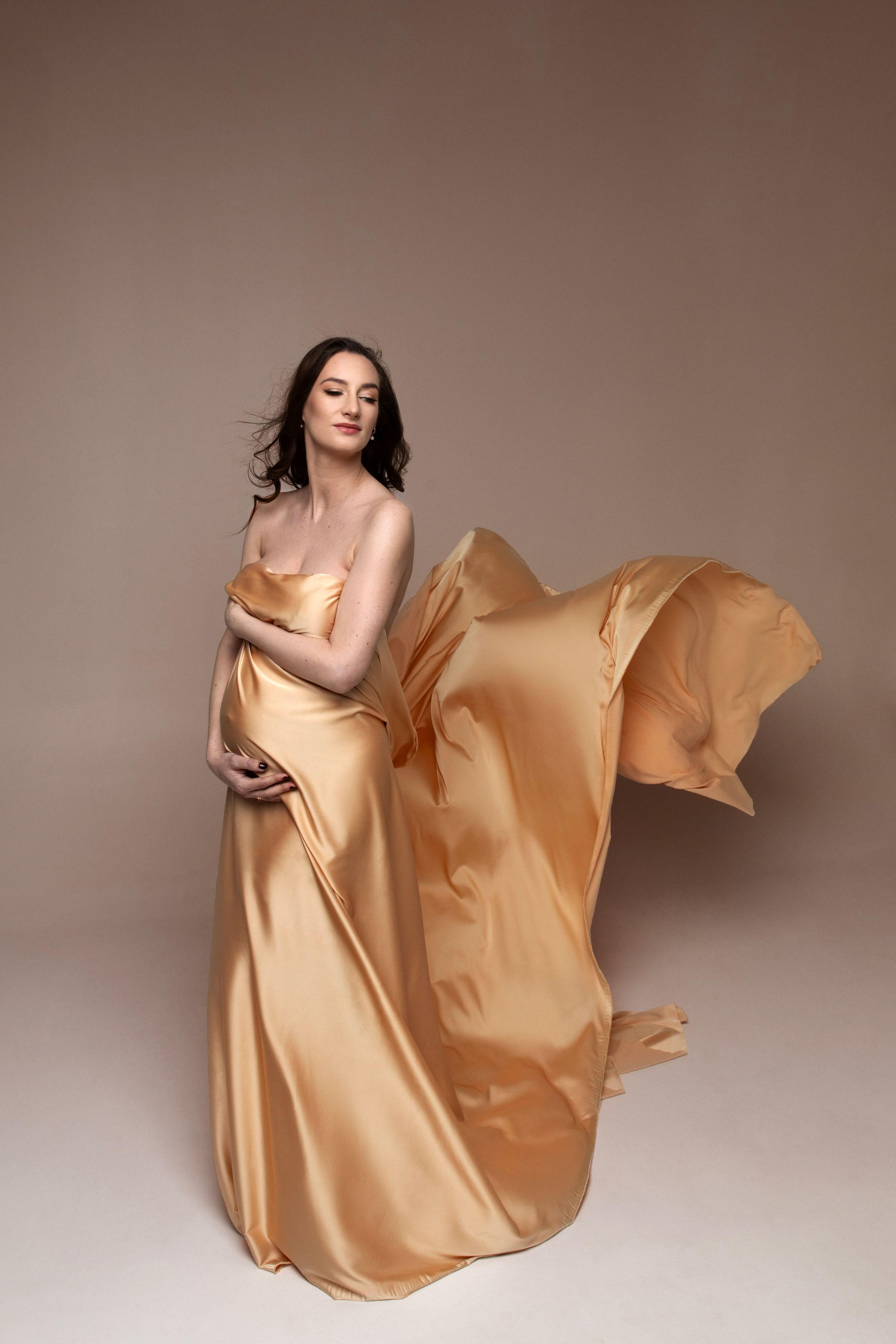 GODA | LAUKIMO FOTOSESIJA STUDIJOJE. Vestuvių ir nėščiųjų fotografė Raminta Razmaitė