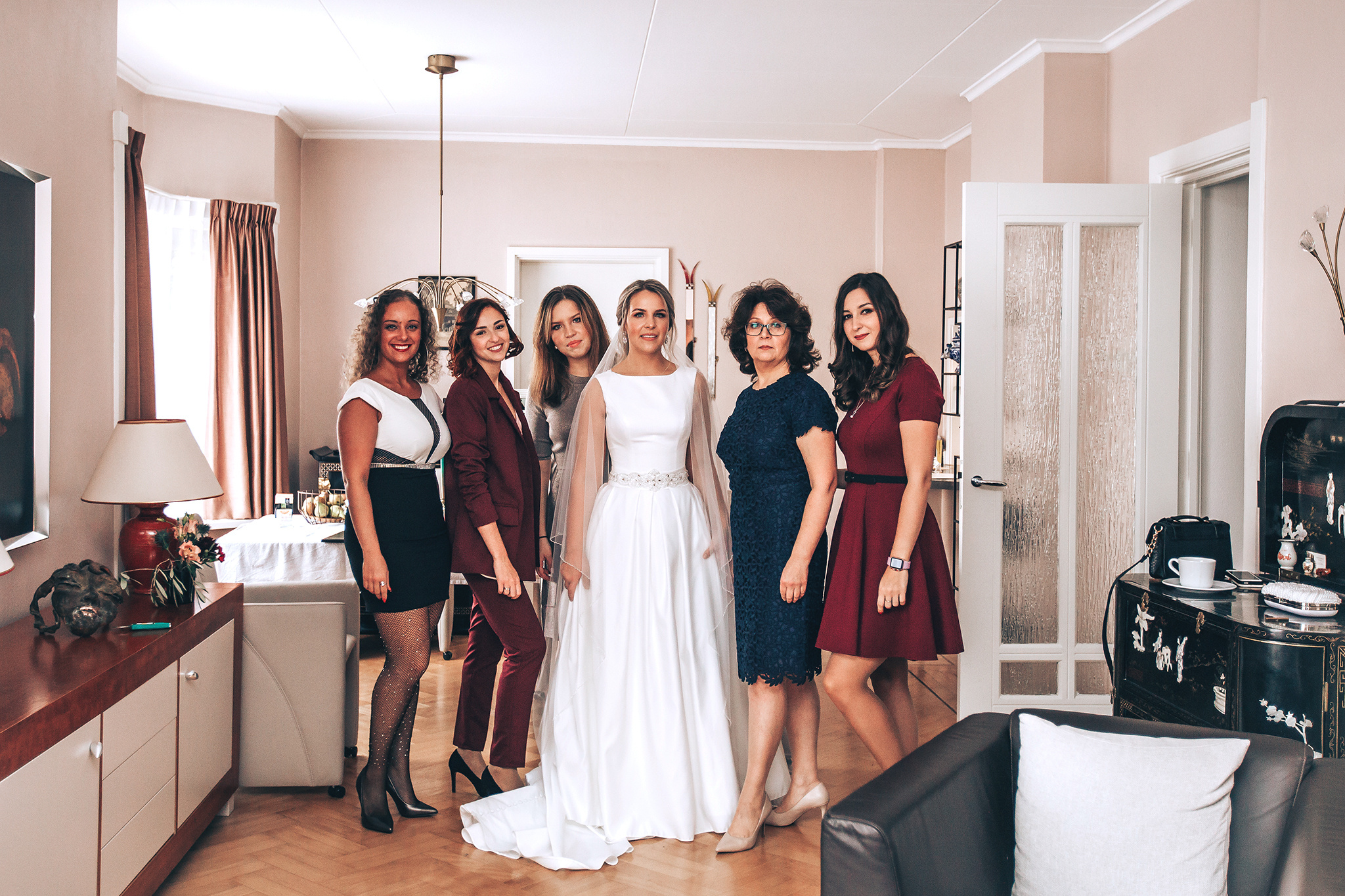 Anna & Andor. Wedding in Schiedam. Amina Gunenc - bruiloft- en familie fotograaf in Nederland