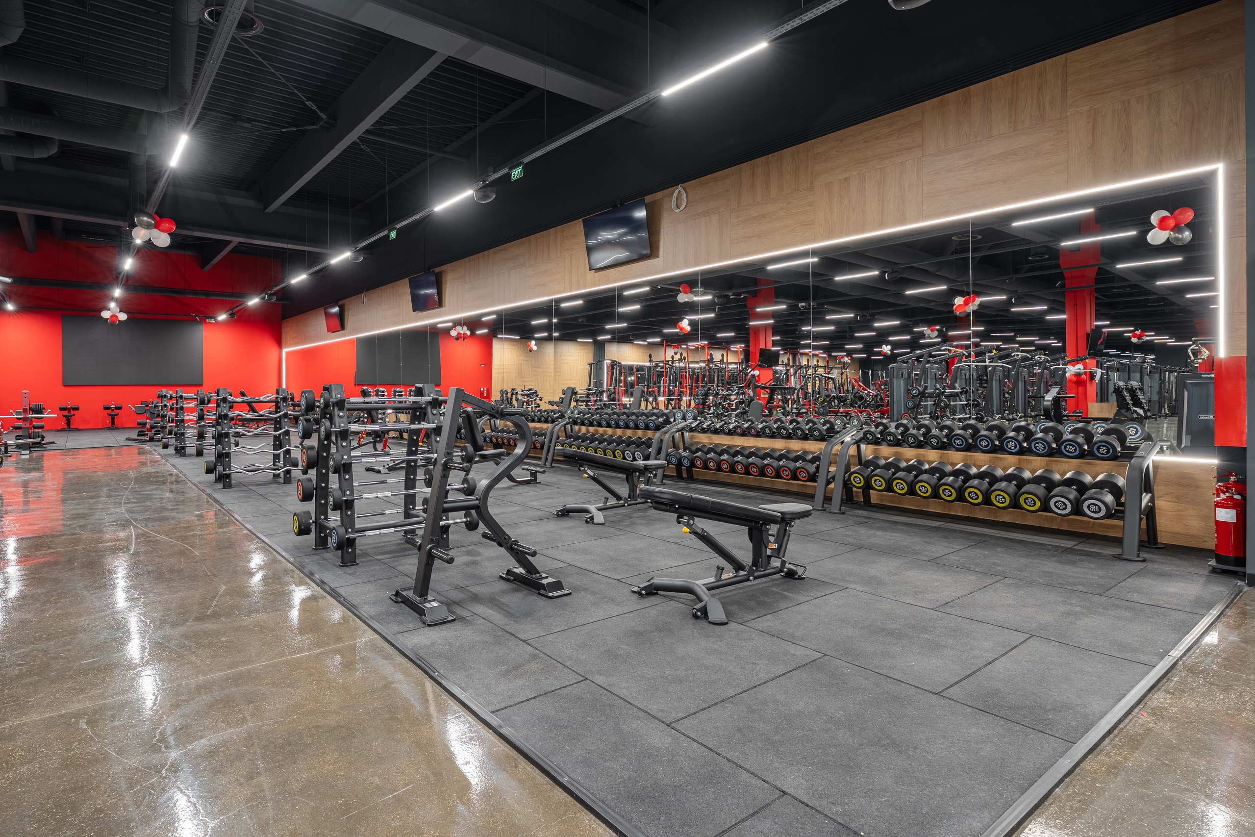 WEST GYM PARK MAXX. Професионален фотограф в Пловдив и областта