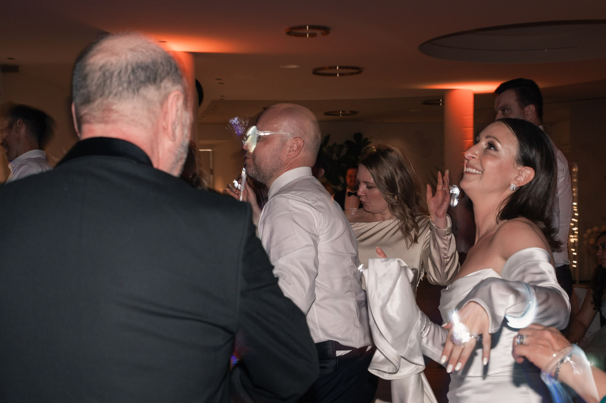 Roxie & Richard Wedding. Fotografo matrimonio Lago di Como Ferrari Media Production