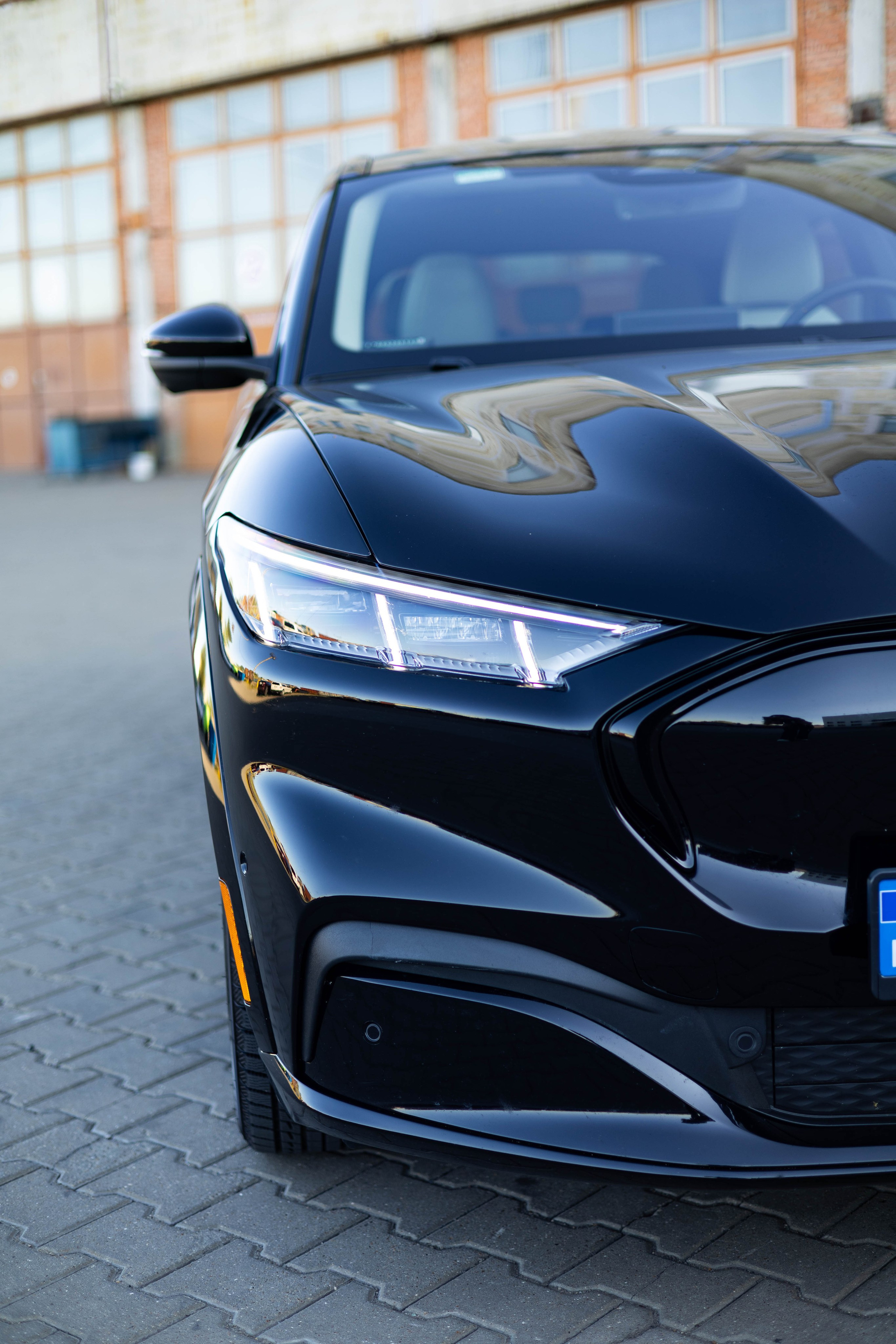 Пример фото автомобиля на продажу. Семейный фотограф Кишиневе, Молдова Врабий Ольга