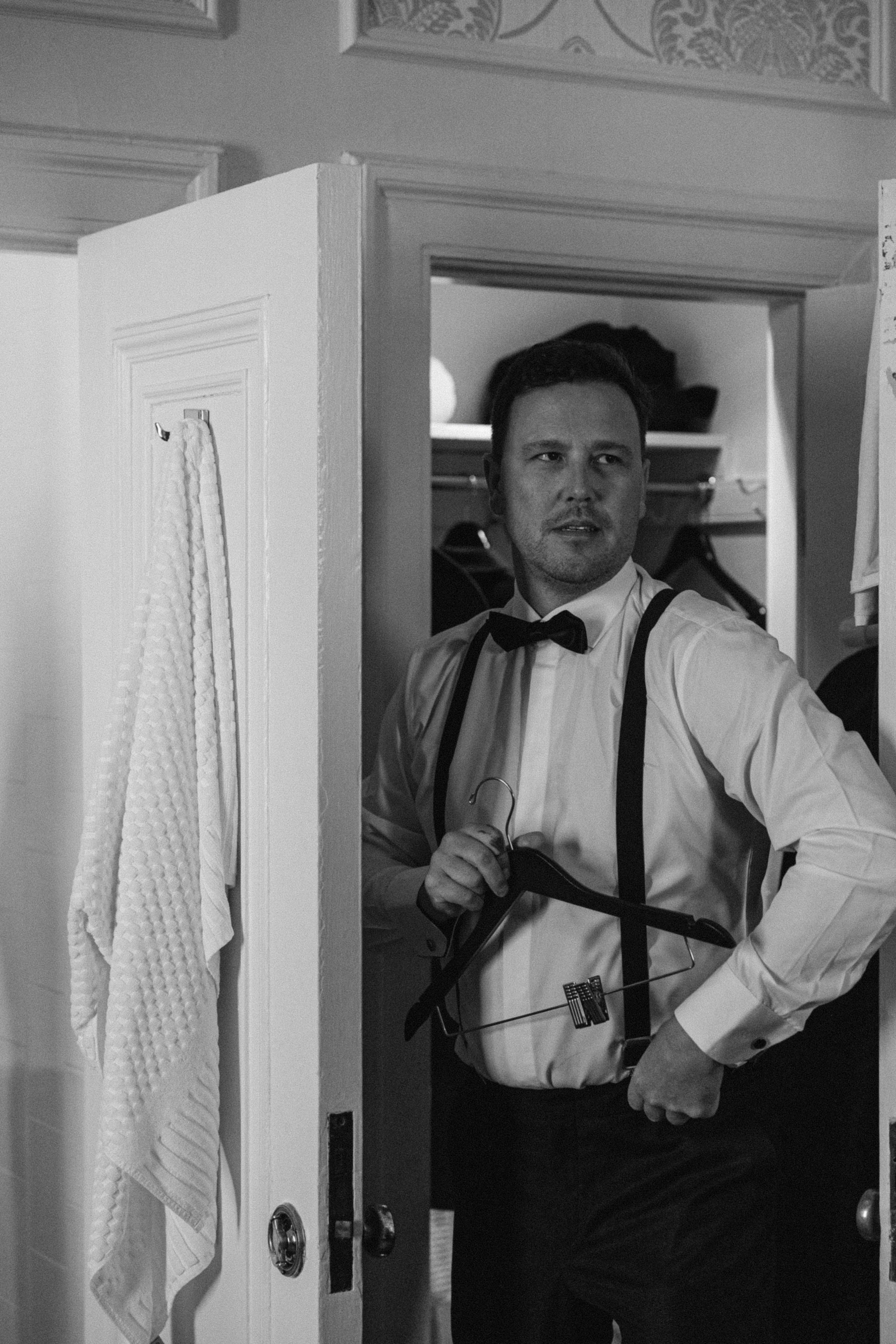 Danielle & Blake (The Fort Garry). Wedding Photographer in Winnipeg — Cinematic & Timeless by Vitiuk Photography