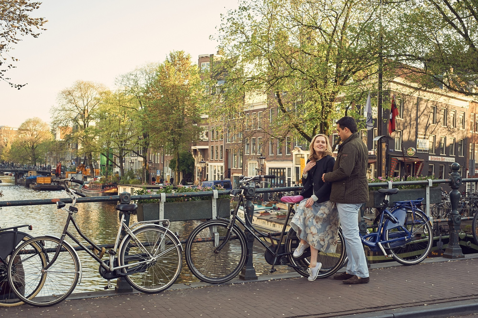 Аmsterdam Love story. Portrait and Wedding Photographer Brussels & Amsterdam