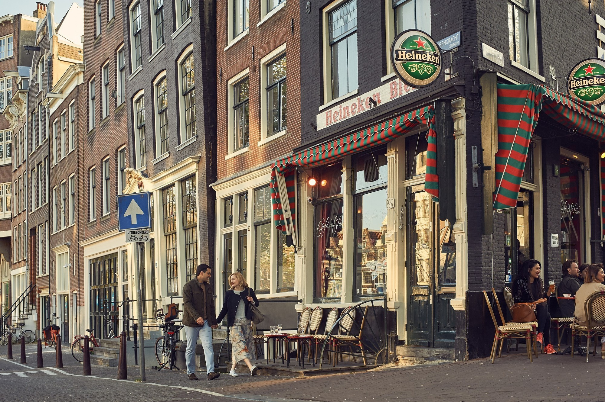 Аmsterdam Love story. Portrait and Wedding Photographer Brussels & Amsterdam