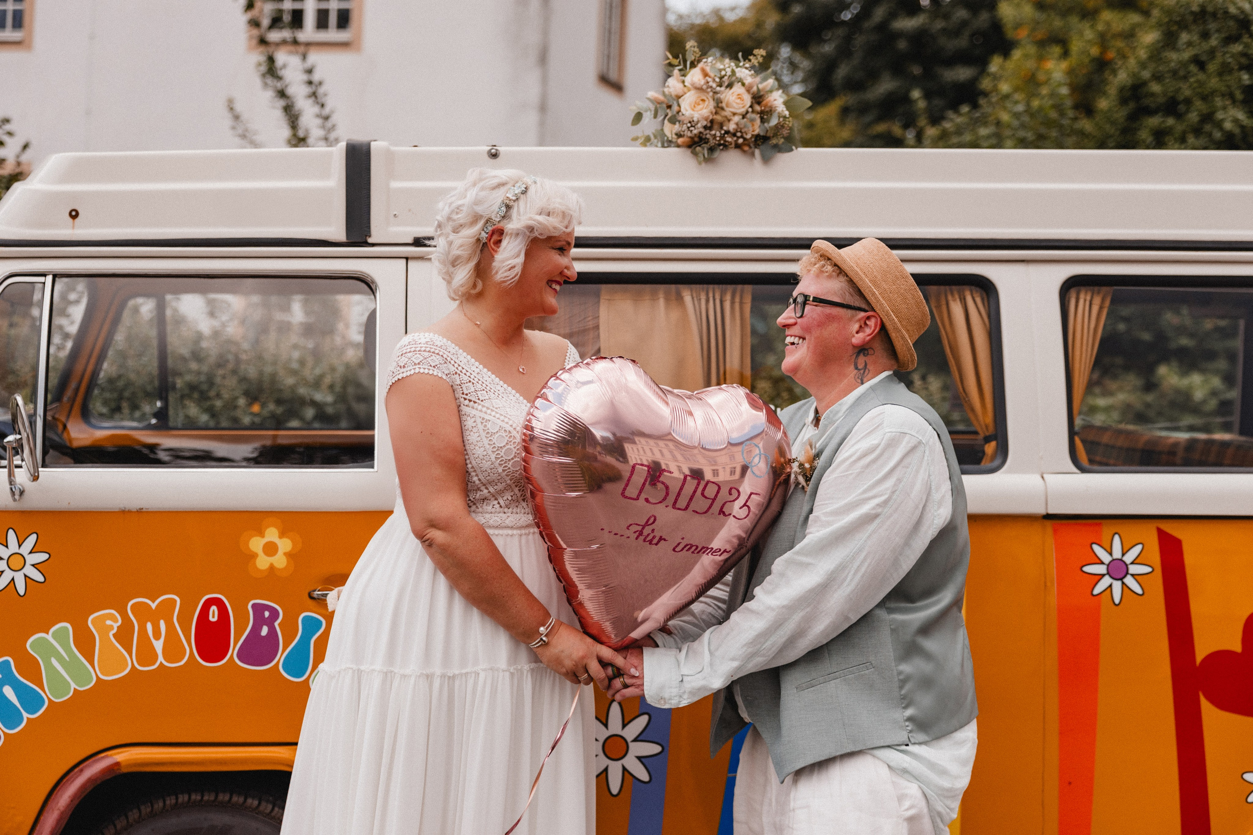 Cathi & Ela | Schloß Borbeck. Hochzeitsfotografie |Hochzeitsfotograf Bochum | Hochzeitsfotograf Dortmund | Hochzeitsfotograf Essen | Hochzeitsfotograf Ruhrgebiet