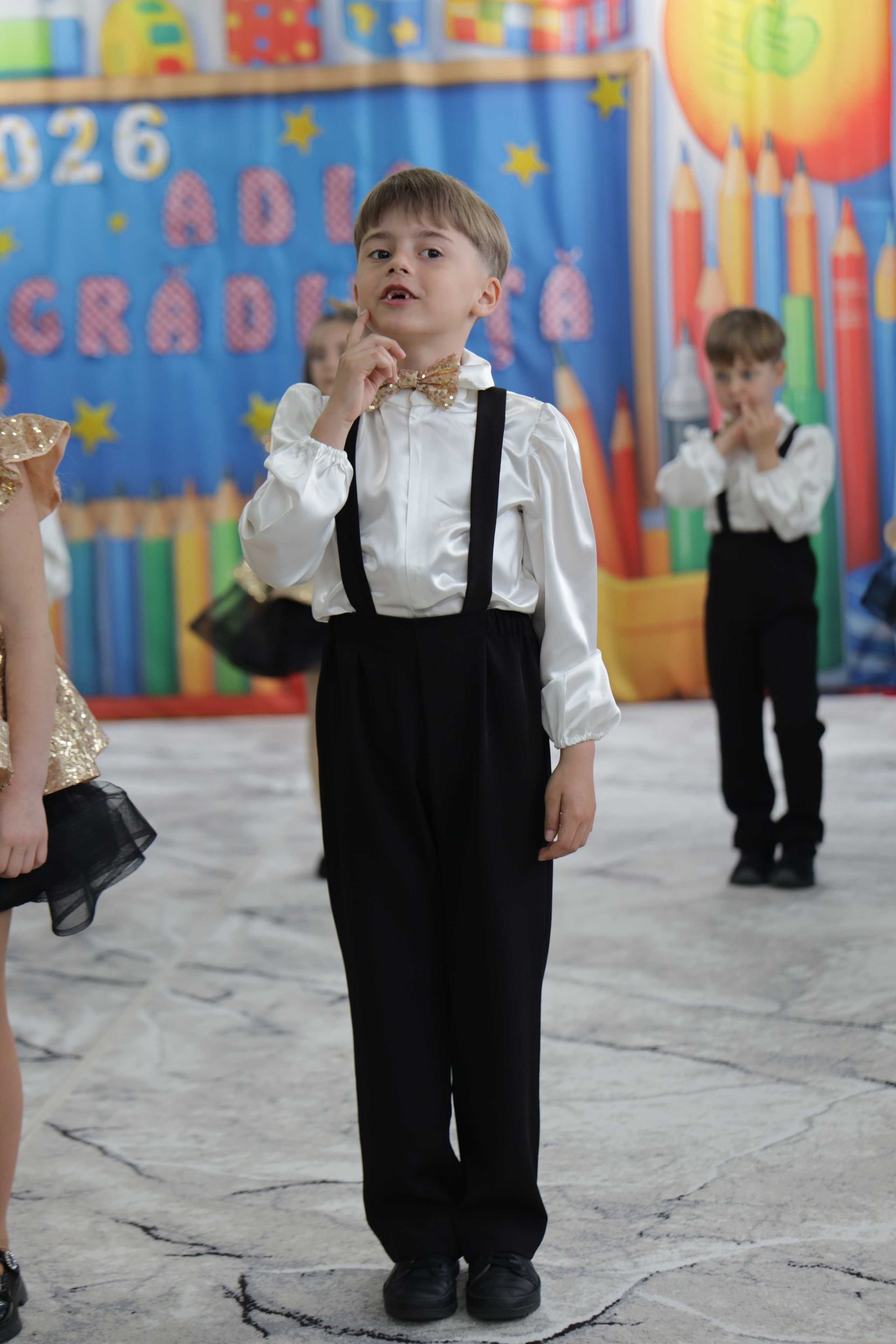 O filă de copilărie.... Alika Dia- Fotograf în Republica Moldova, Strășeni