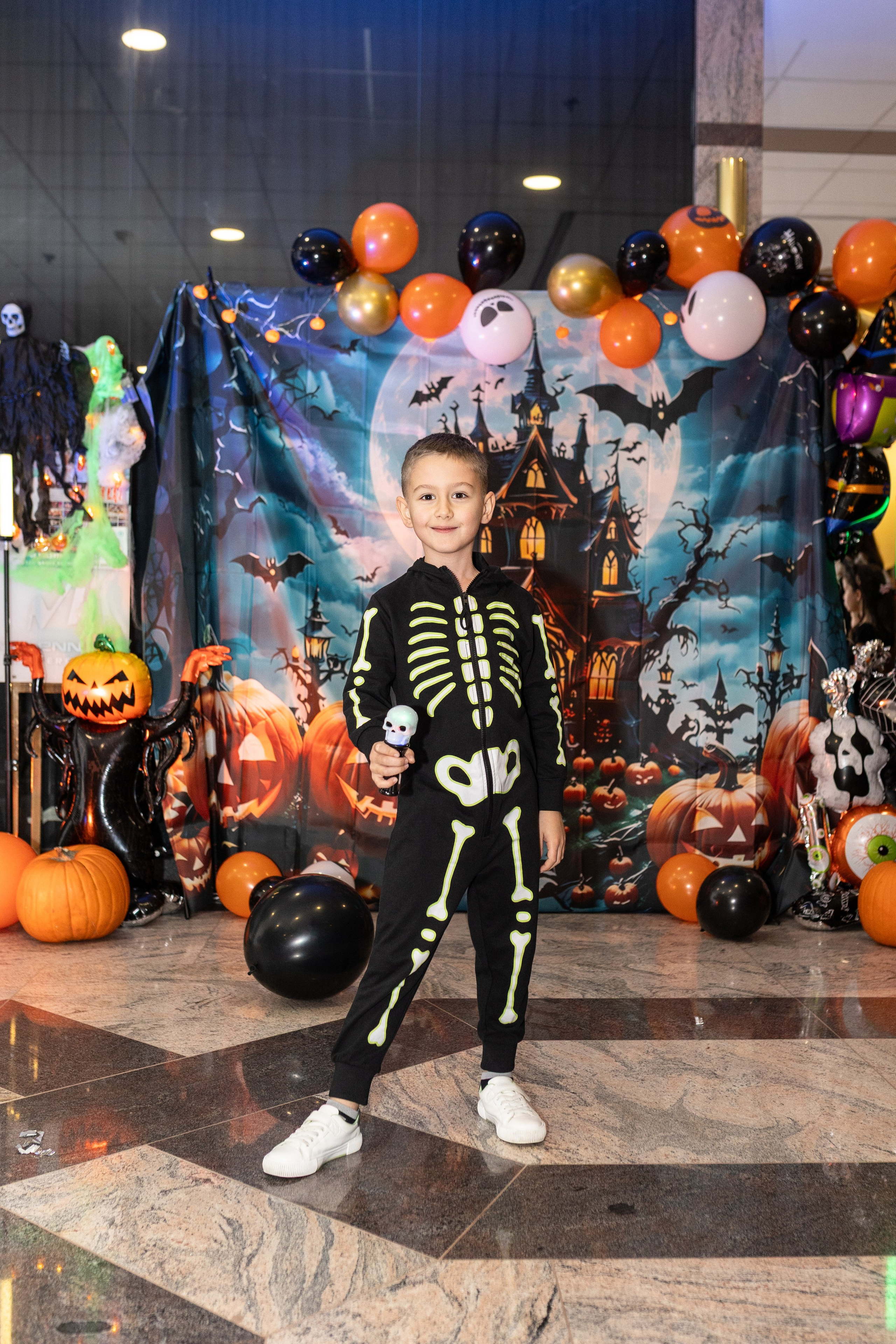 Leo dance studio Helloween 2025. Семейный и детский фотограф в Варшаве Мила Бобровская