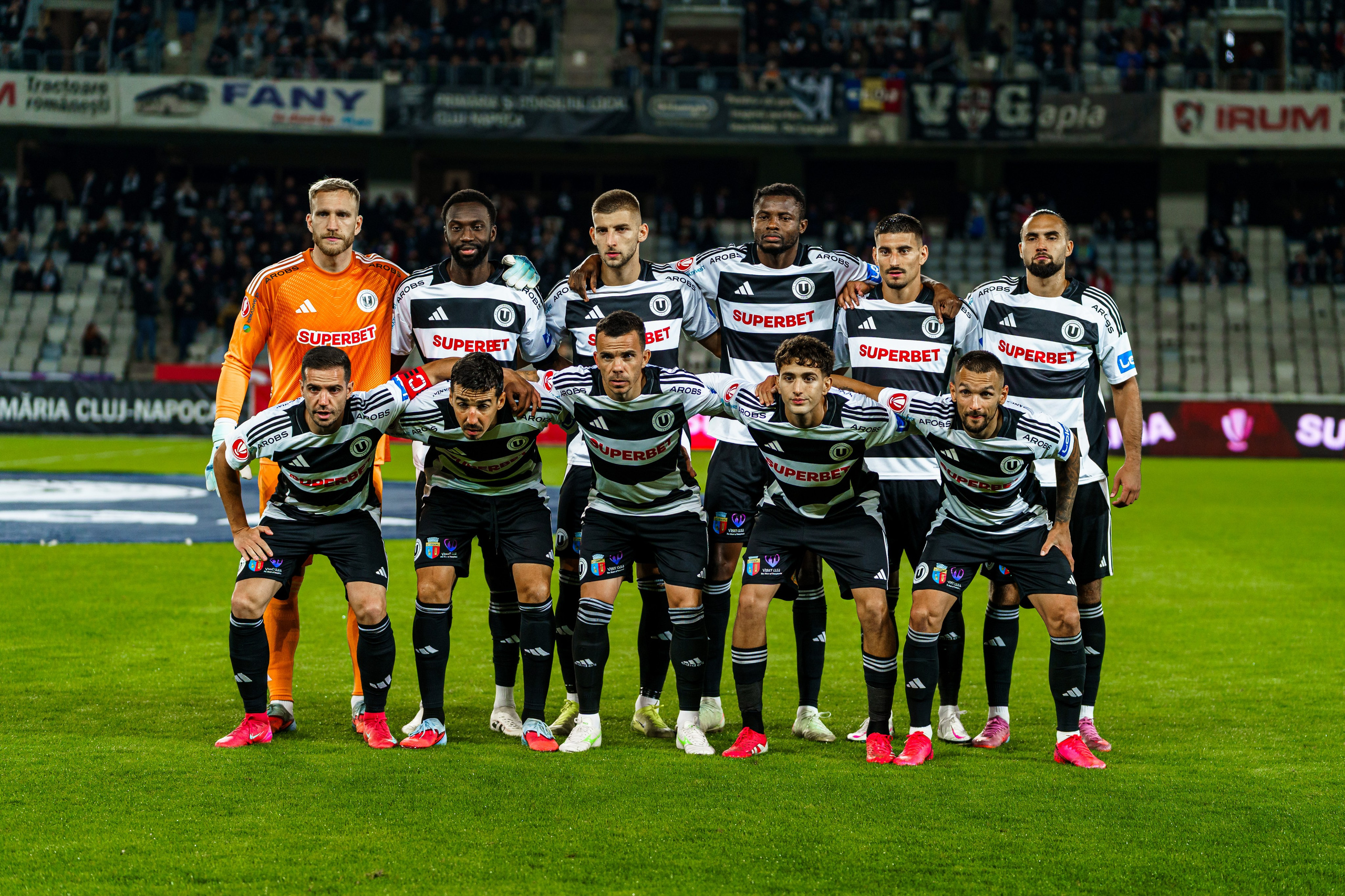 FOOTBALL. Alecsandru Braicu — Sports Photographer