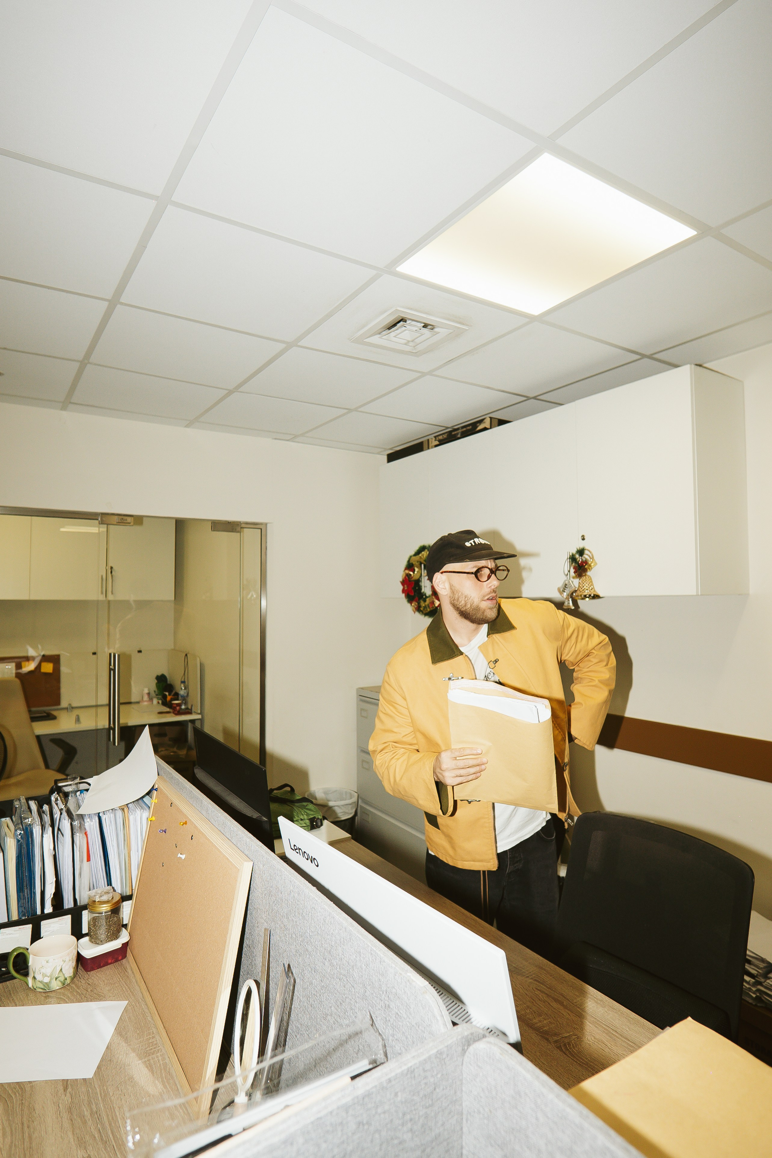 Men. Smm / photographer Dubai UAE