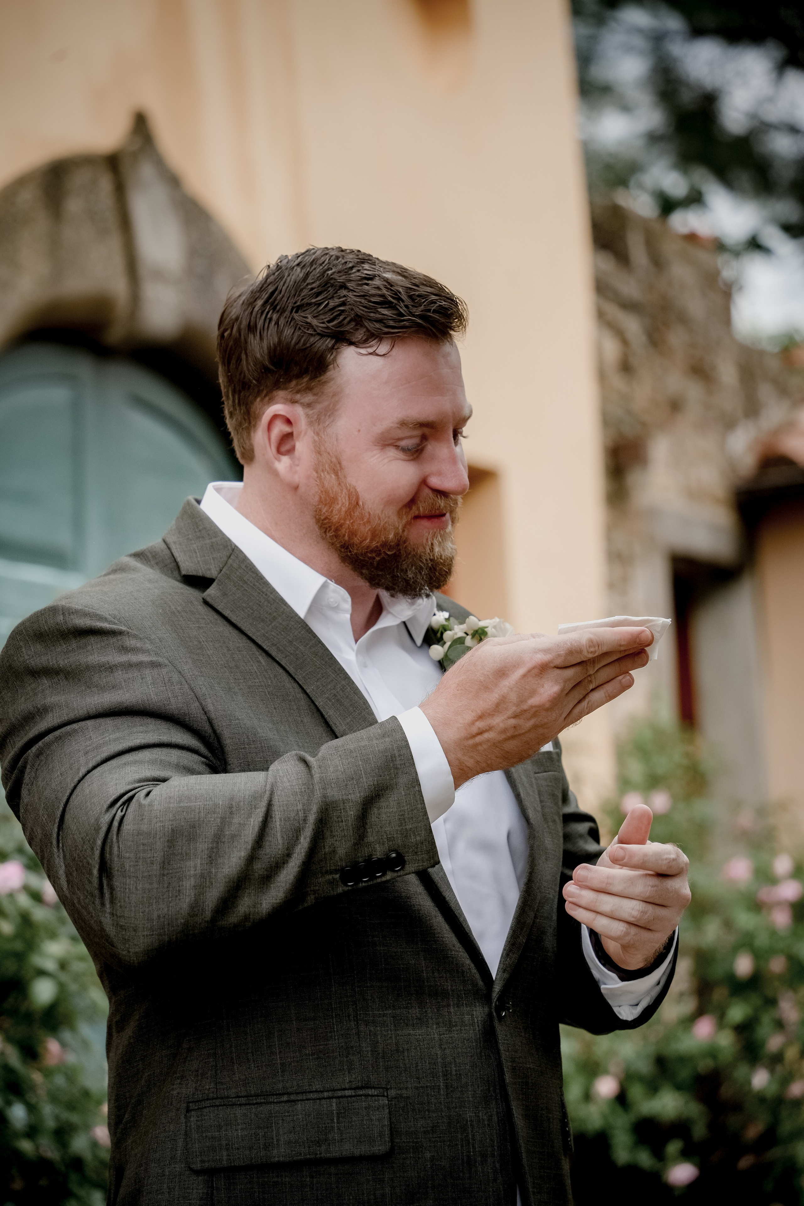 Elopment in Cortona. Villa Falconiere. Wedding Photographer in Italy