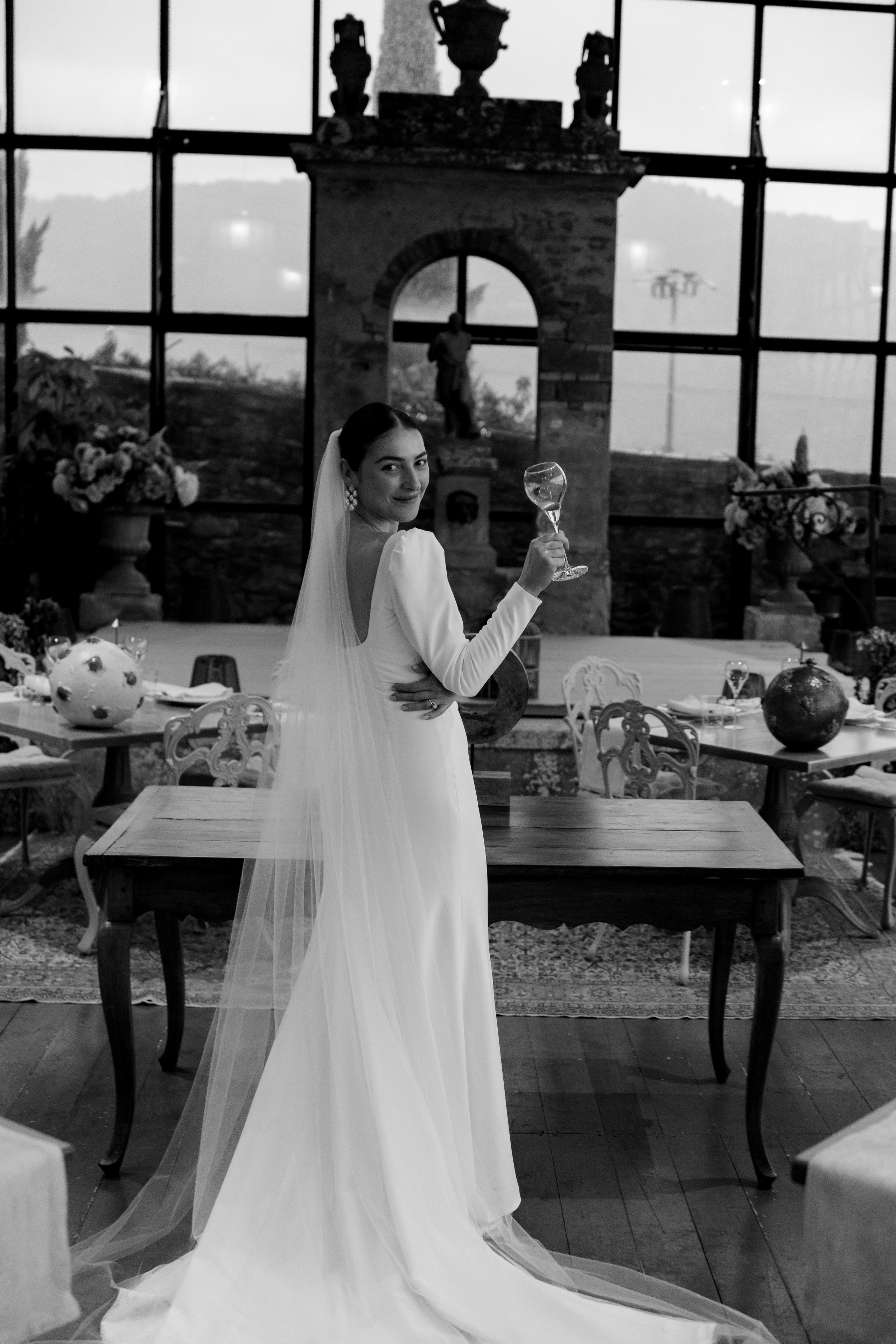 Elopment in Cortona. Villa Falconiere. Wedding Photographer in Italy