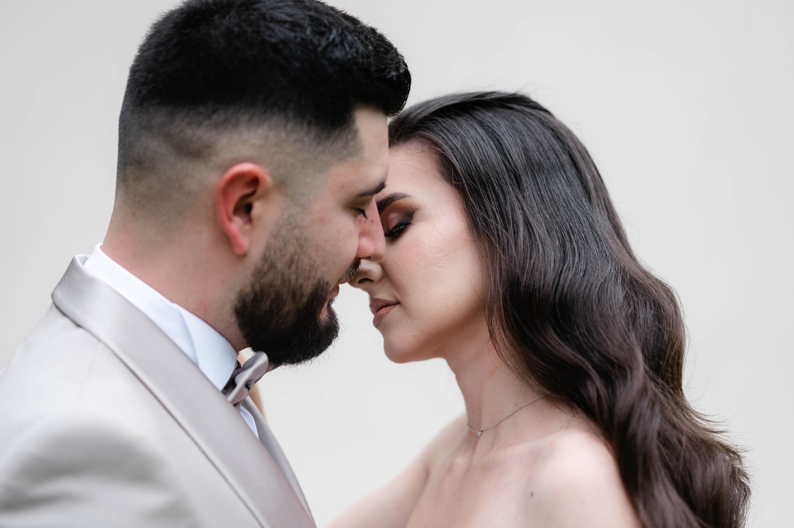 Bianca + Mihai. Alexandra Hanu Photographer