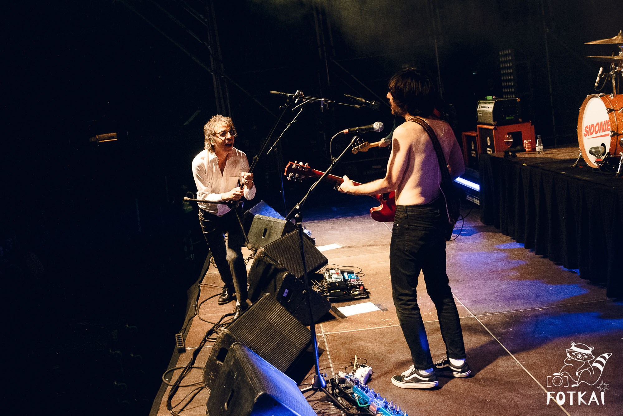 Sidonie en Torrevieja 2025 – Fotos del concierto y reportaje completo | FOTKAI