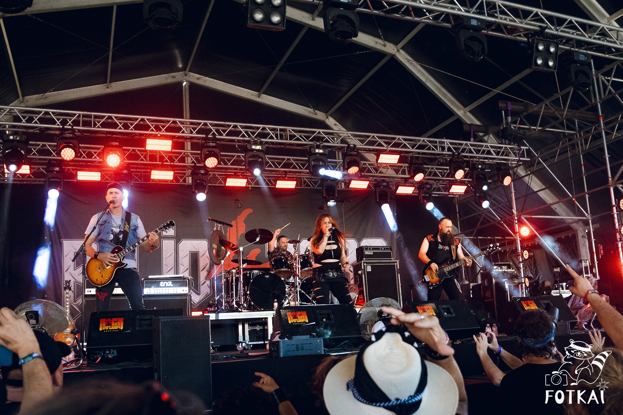 Rock Imperium Festival 2026 — большой фоторепортаж со второго дня в жаркой Картахене | FOTKAI