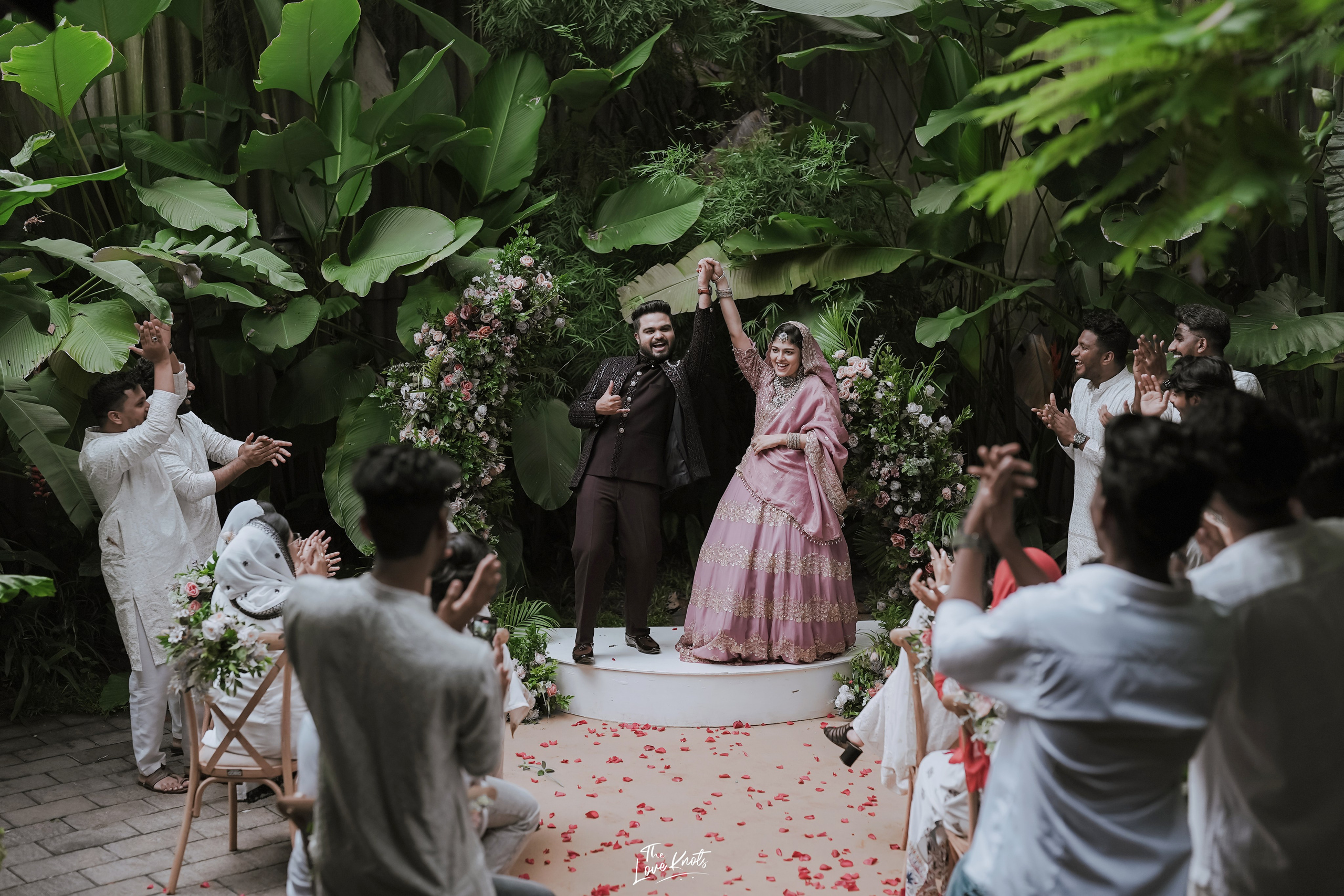 SHIBIL / RISLA. Theloveknots