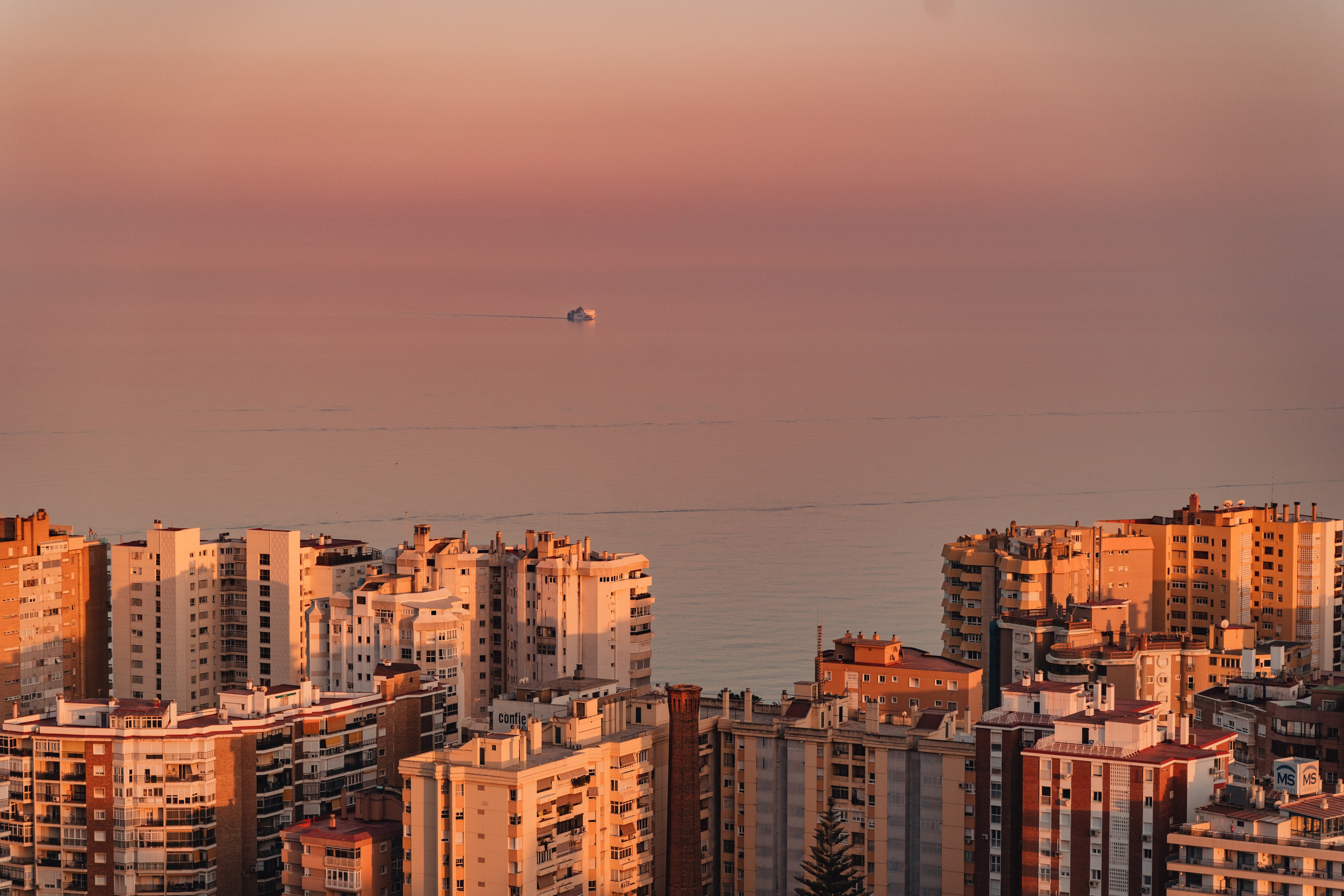 Architectural, Real Estate & Aerial Photographer in Malaga