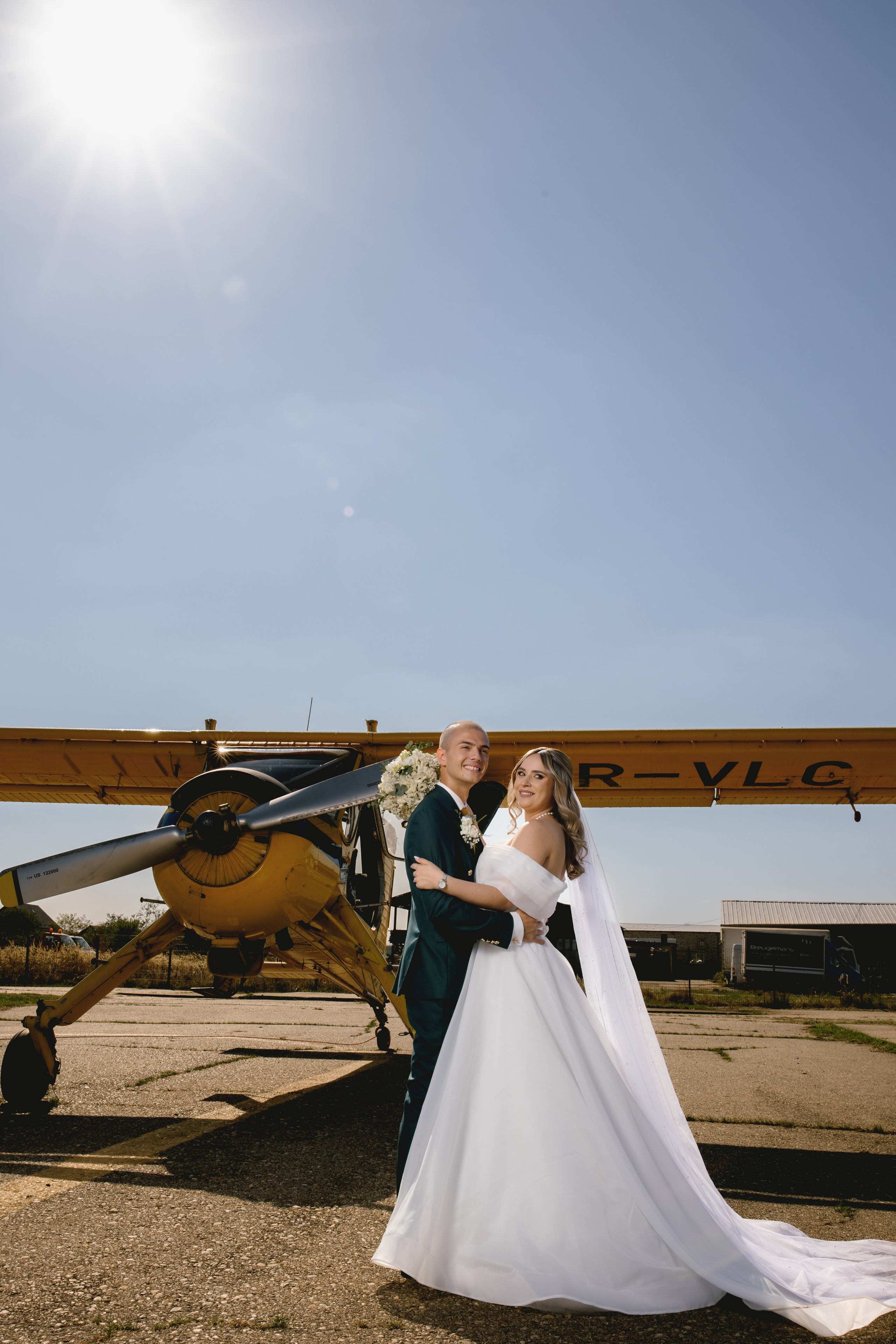 Bianca & Mihnea Pitesti. MDimaFotoStudio. Fotograf de nuntă, evenimente private și de familie