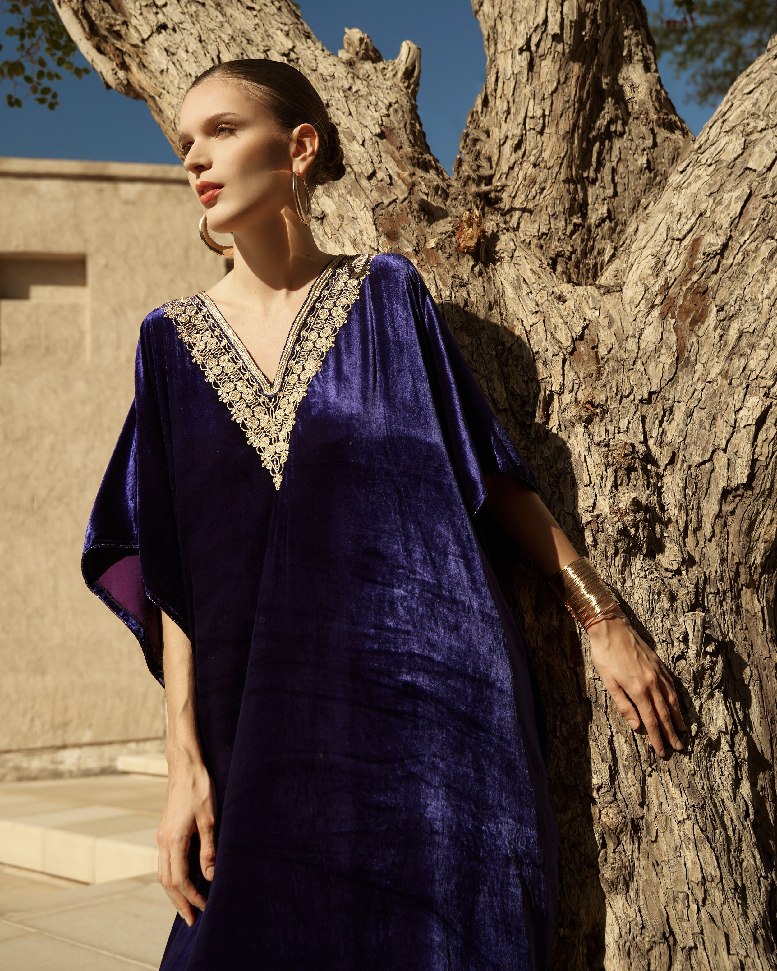 FASHION. Fashion and advertising photographer Alina Mikhalkovich Dubai