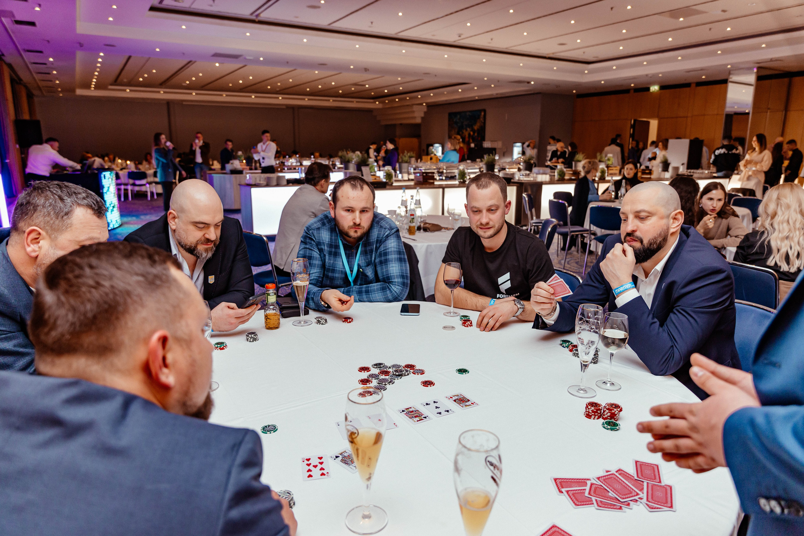 Club Bizon. Portrait family photographer in Berlin Elena Zakh