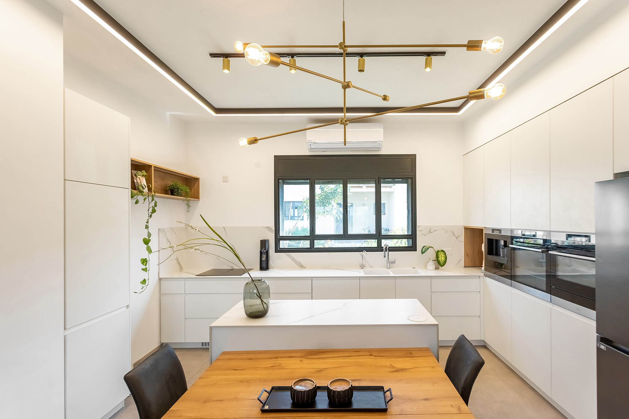 Photographer of property interiors in Israel for Booking and Airbnb