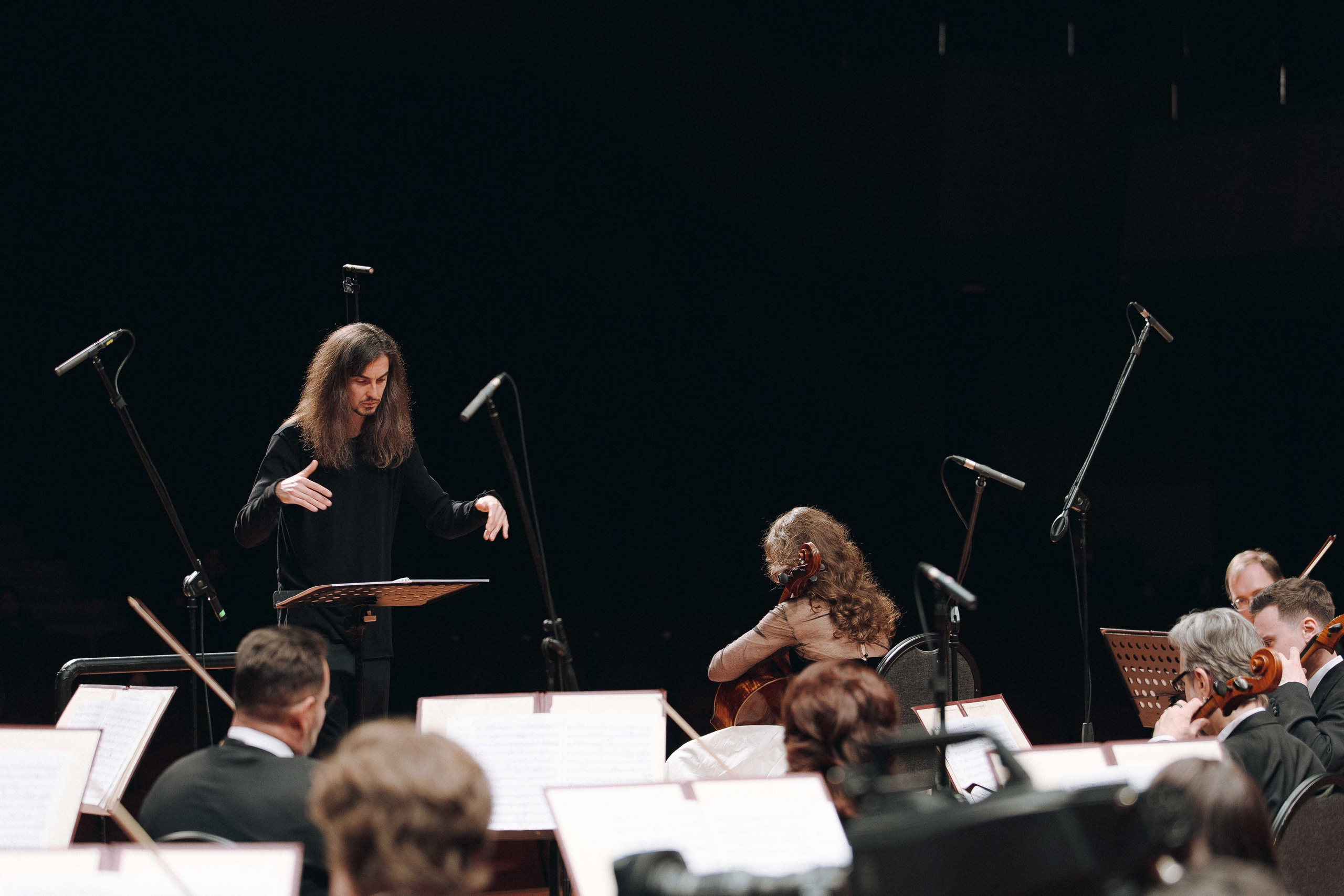 The Tchaikovsky Academic Grand Symphony Orchestra in Istanbul. Wedding&Event photographer Ismail Rzayev in Baku