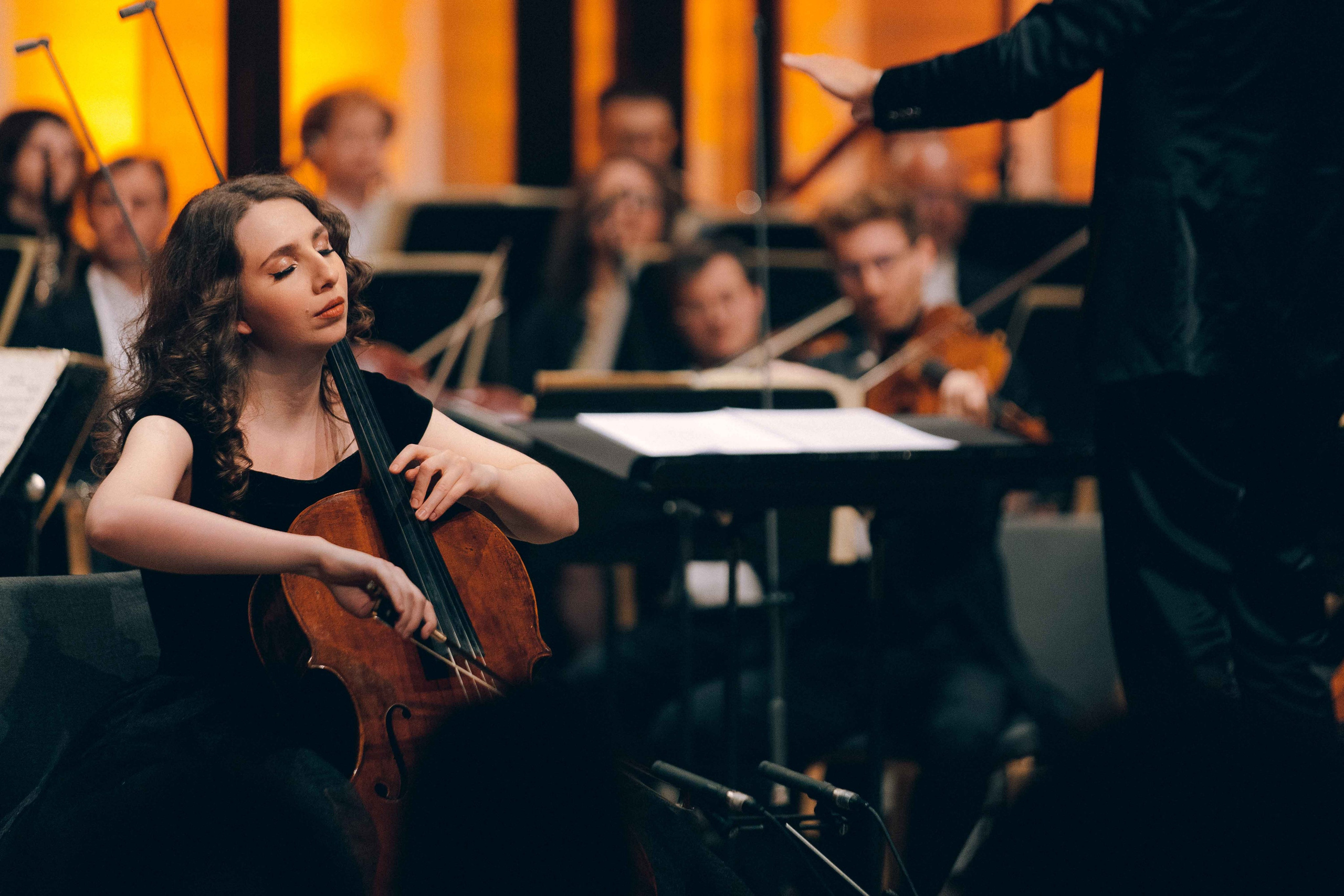 BUDAPEST MUSIC CENTER. Wedding&Event photographer Ismail Rzayev in Baku