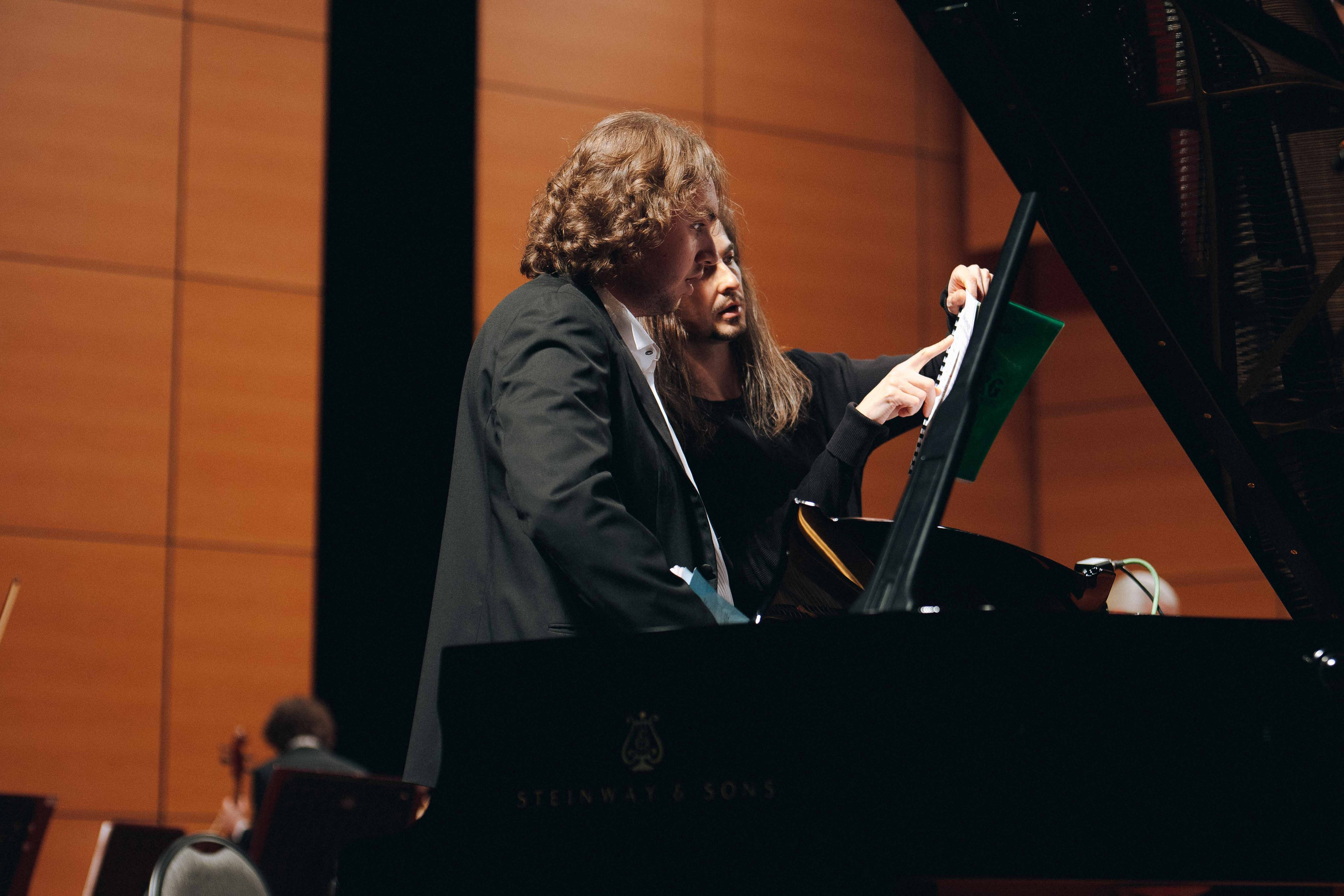 The Tchaikovsky Academic Grand Symphony Orchestra in Istanbul. Wedding&Event photographer Ismail Rzayev in Baku