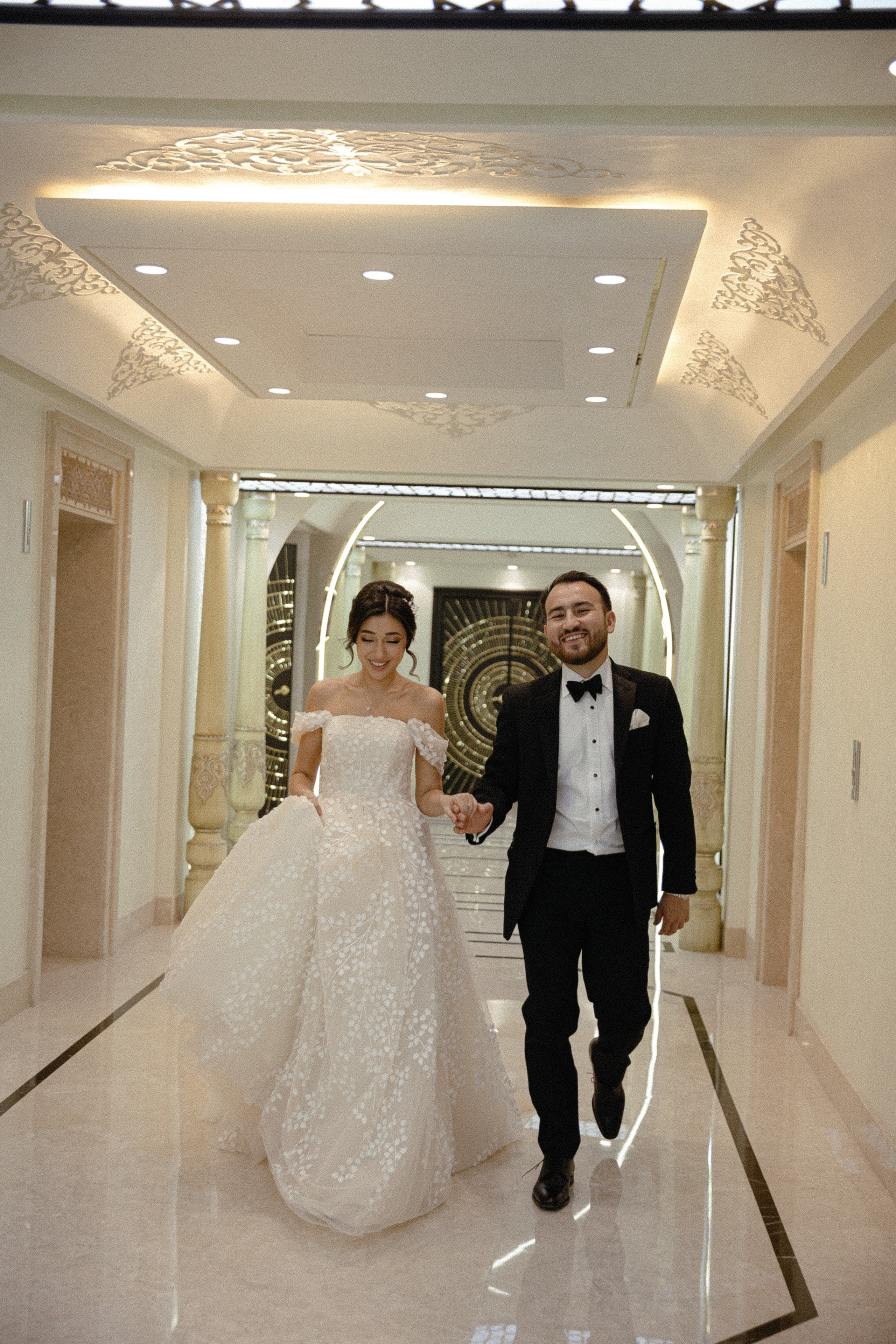 Саидамирхон и Азизахон. Главная