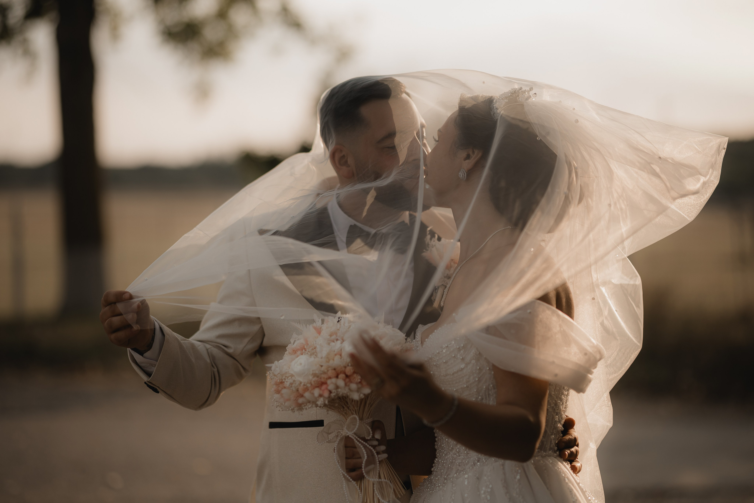 Adrian & Teodora. Mihnea Stoian