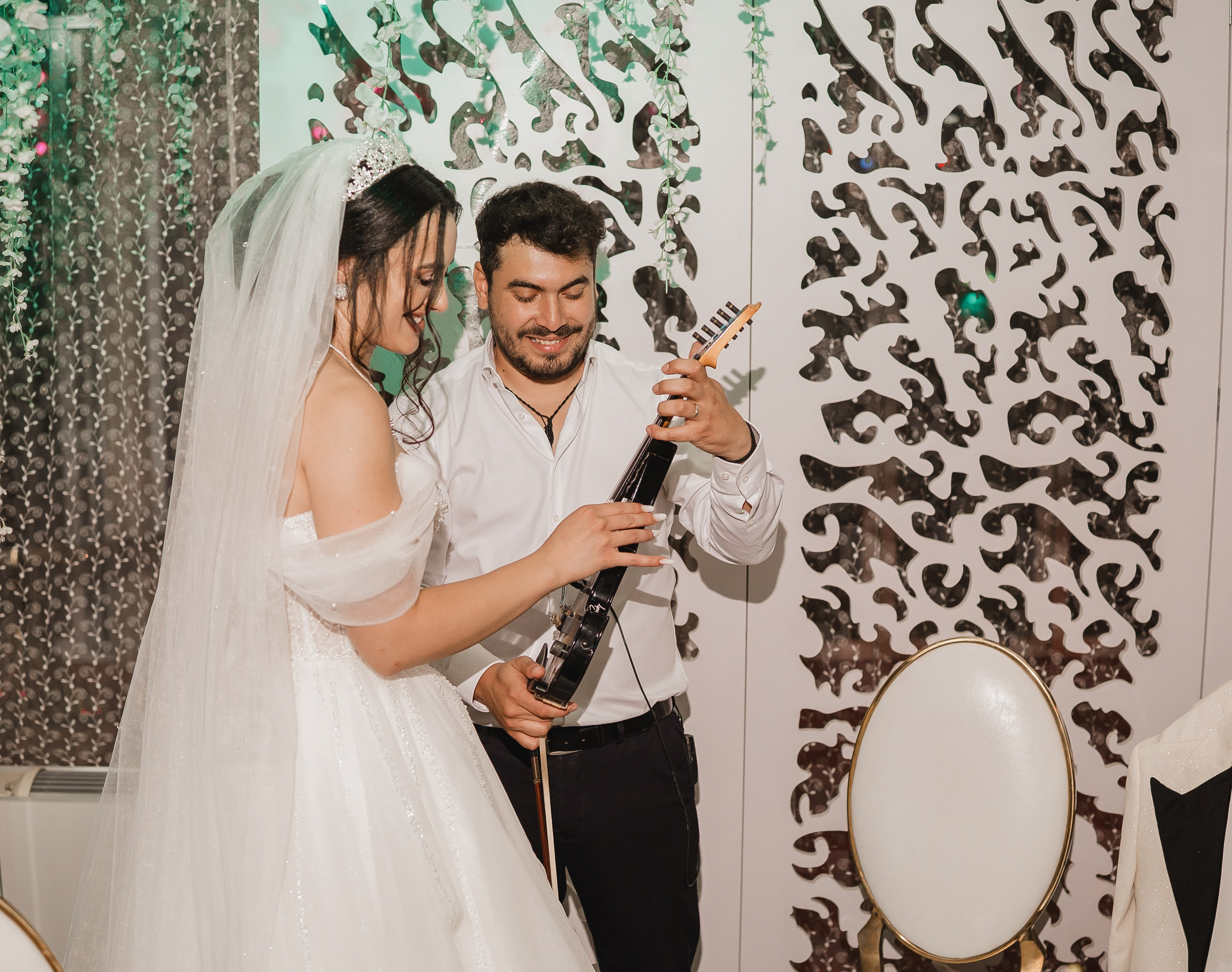 Adrian & Teodora. Mihnea Stoian