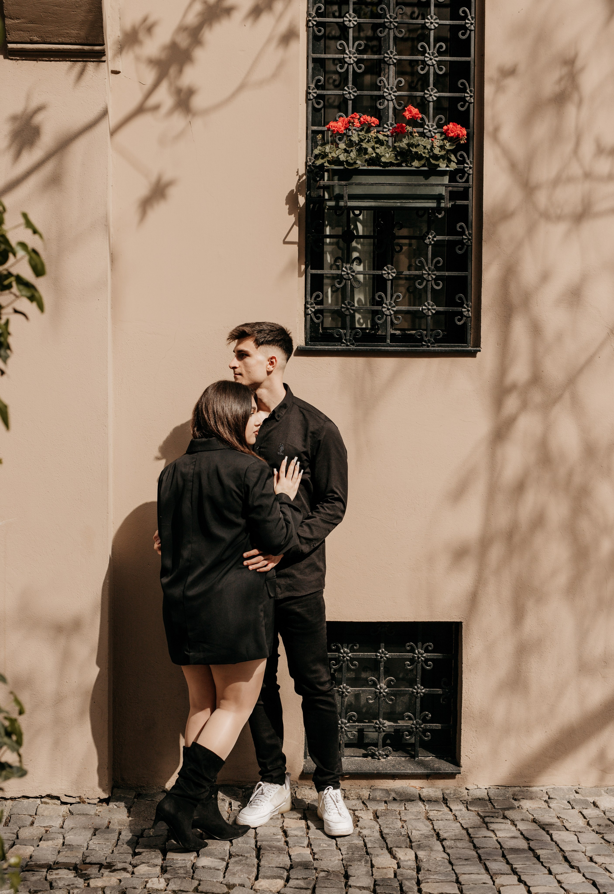 Cristian & Daniela. Mihnea Stoian