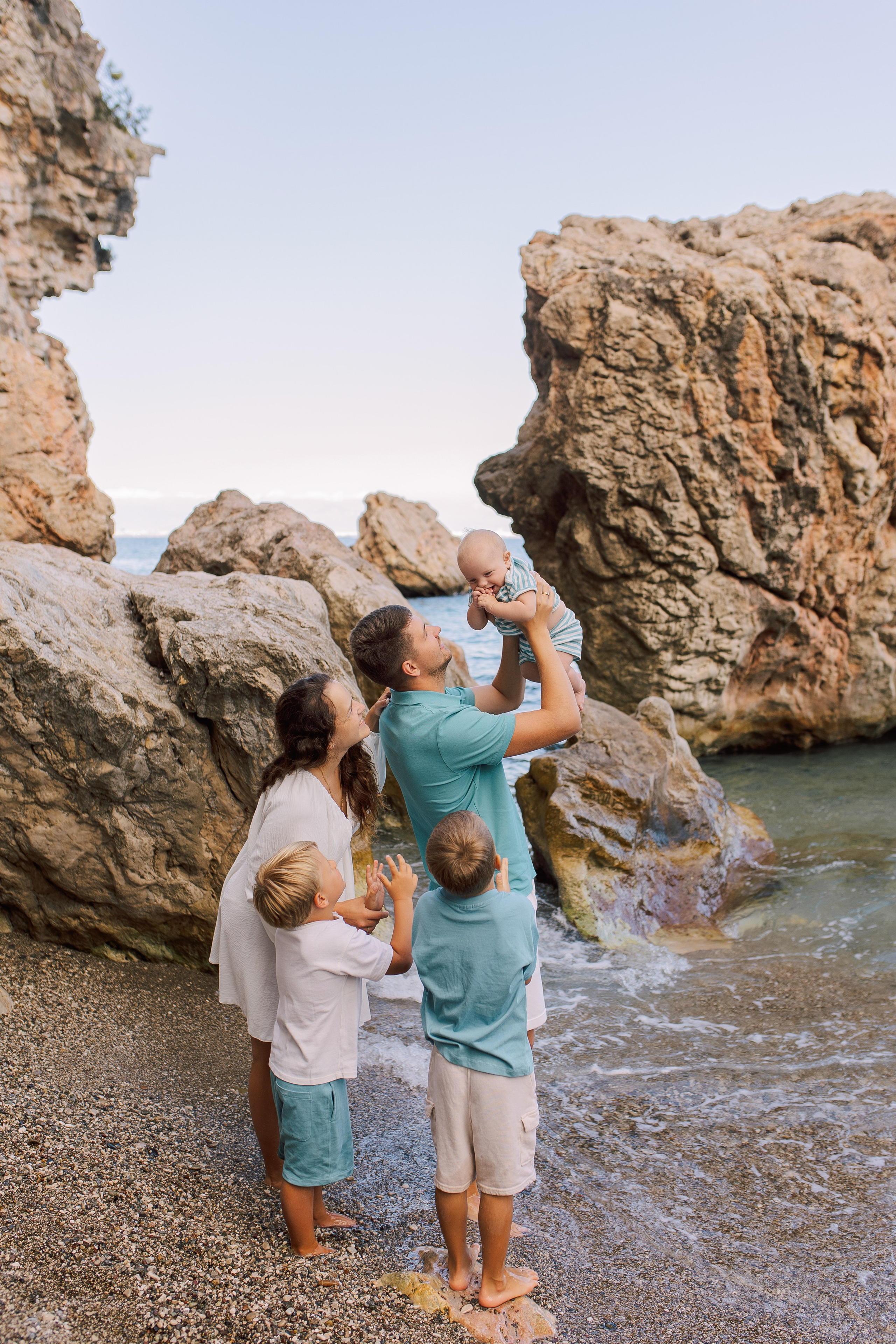 Family Photographer in Kemer | Sunset Beach Photoshoot | Alsu Develi Wedding & Portrait Photographer in Kemer, Antalya | Alsu Develi. Professional Photographer in Alanya, Side, Belek, Antalya. Turkiye