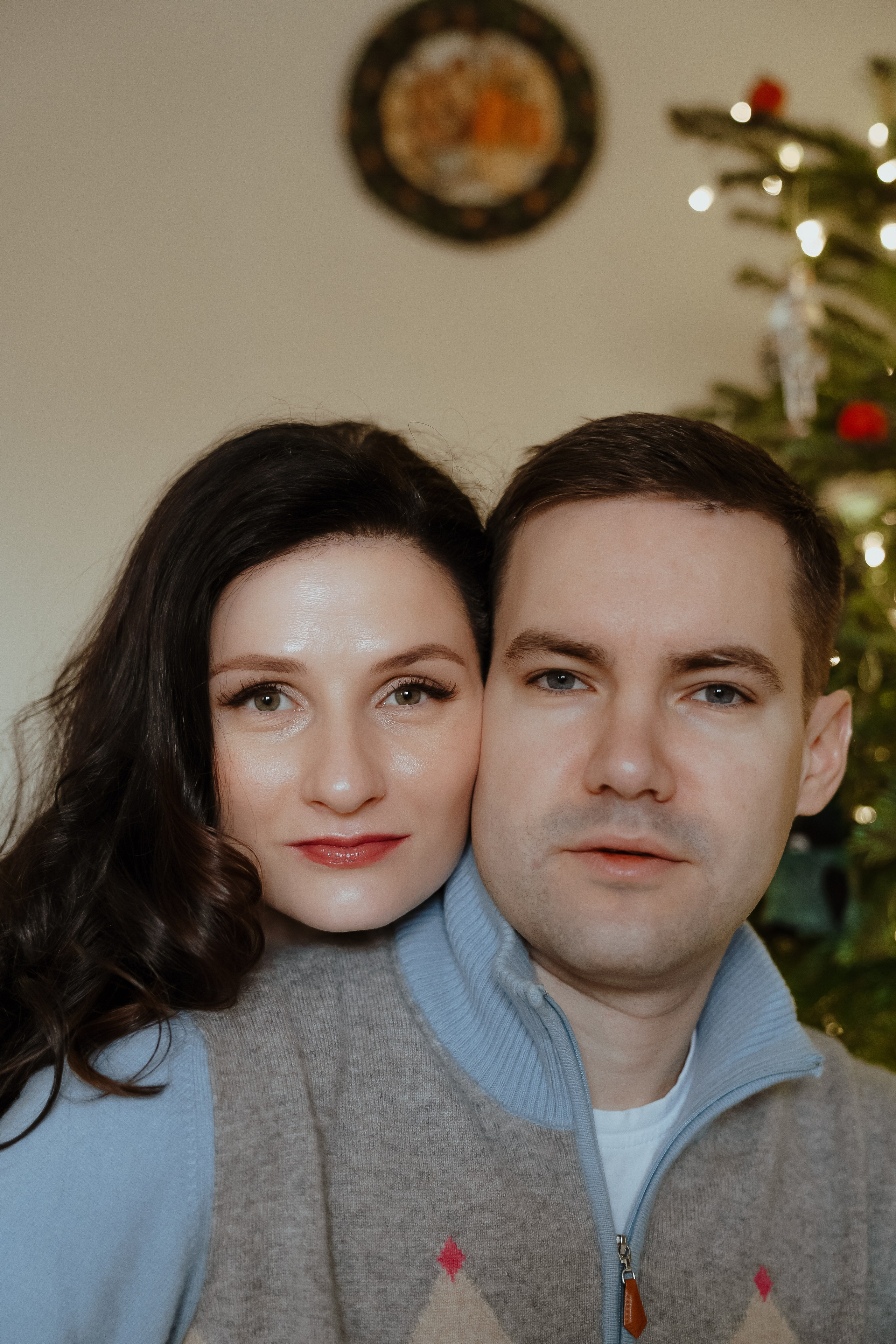 Christmas family home photo session. Portraits. Newcastle family photographer.