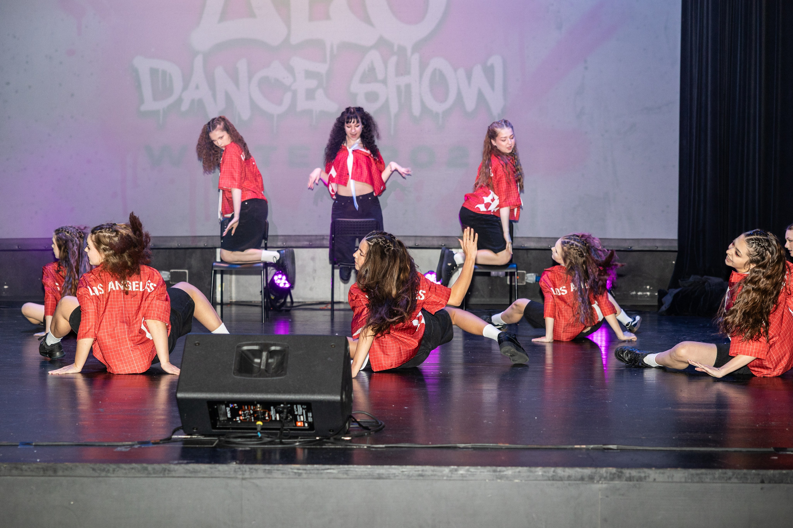 LEO DANCE SHOW WINTER 2025. Семейный и детский фотограф в Варшаве Мила Бобровская